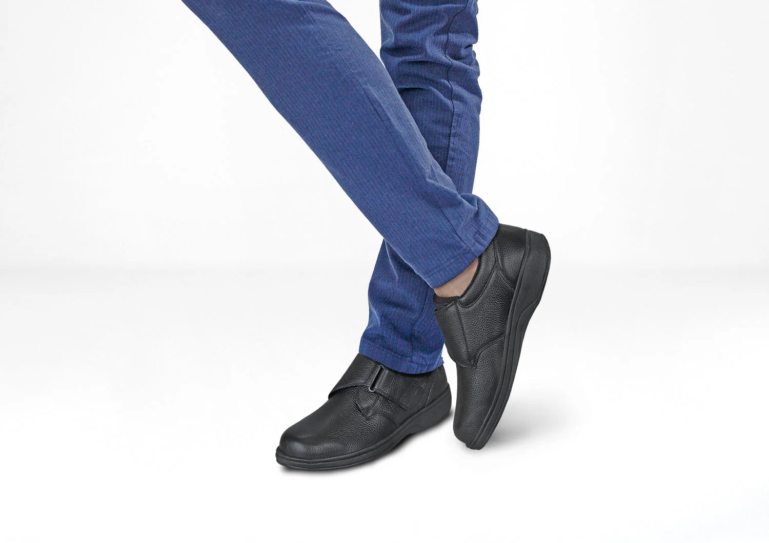 Broadway - Black