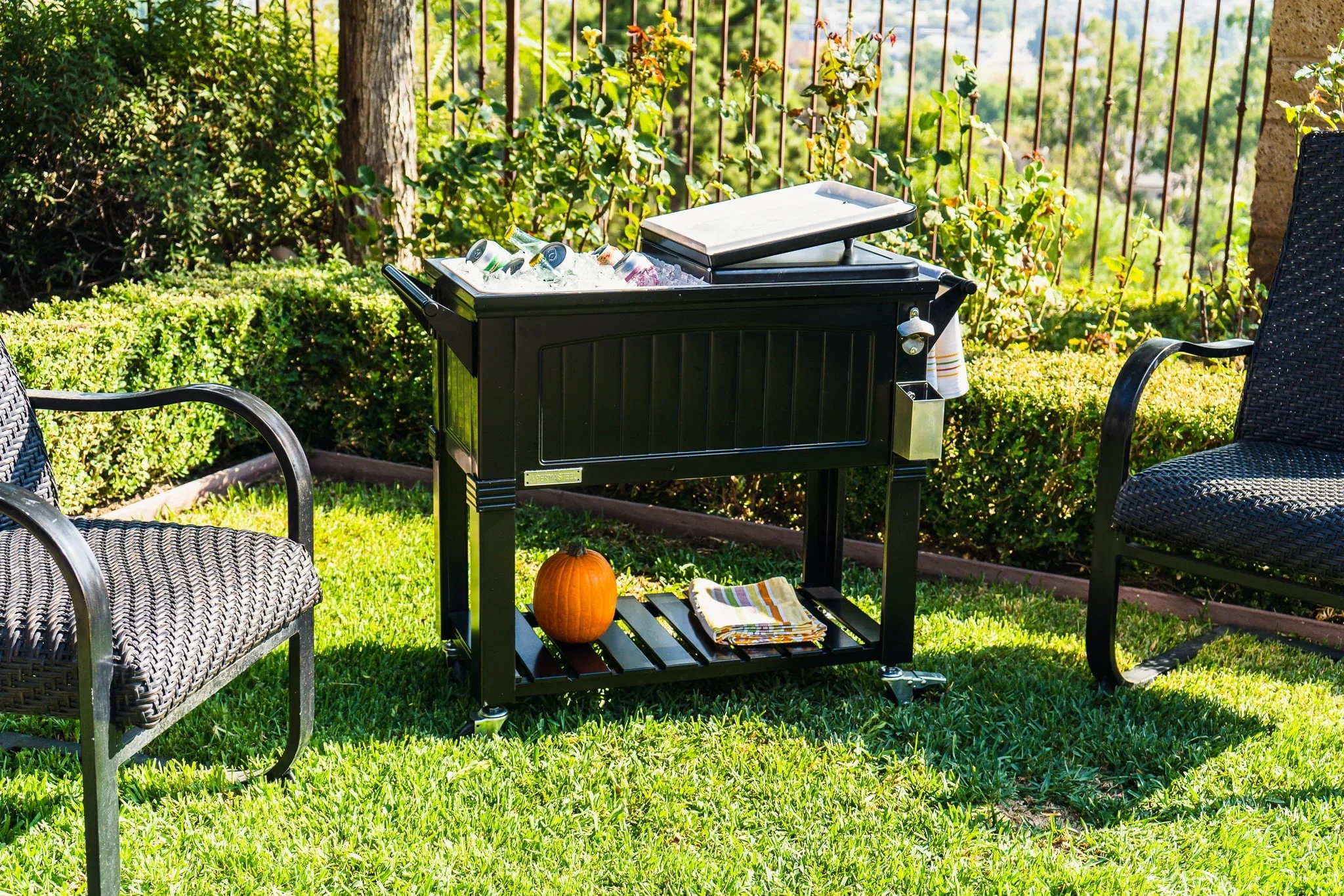 80 Qt Antique Outdoor Steel Patio Cooler on Wheels, Rolling Cooler Cart, Wooden Teak Style, Black(Black) Image 5