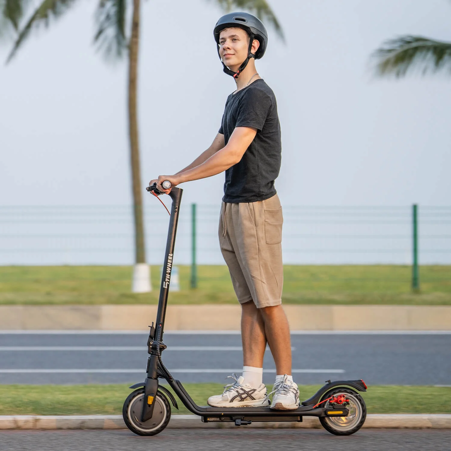 W16S 300W Electric Scooter with Turn Signal, 8.5�� Solid Tires, 18mph 12Miles Range, Folding Commuting E-Scooter for Adults with APP Control - Image 7