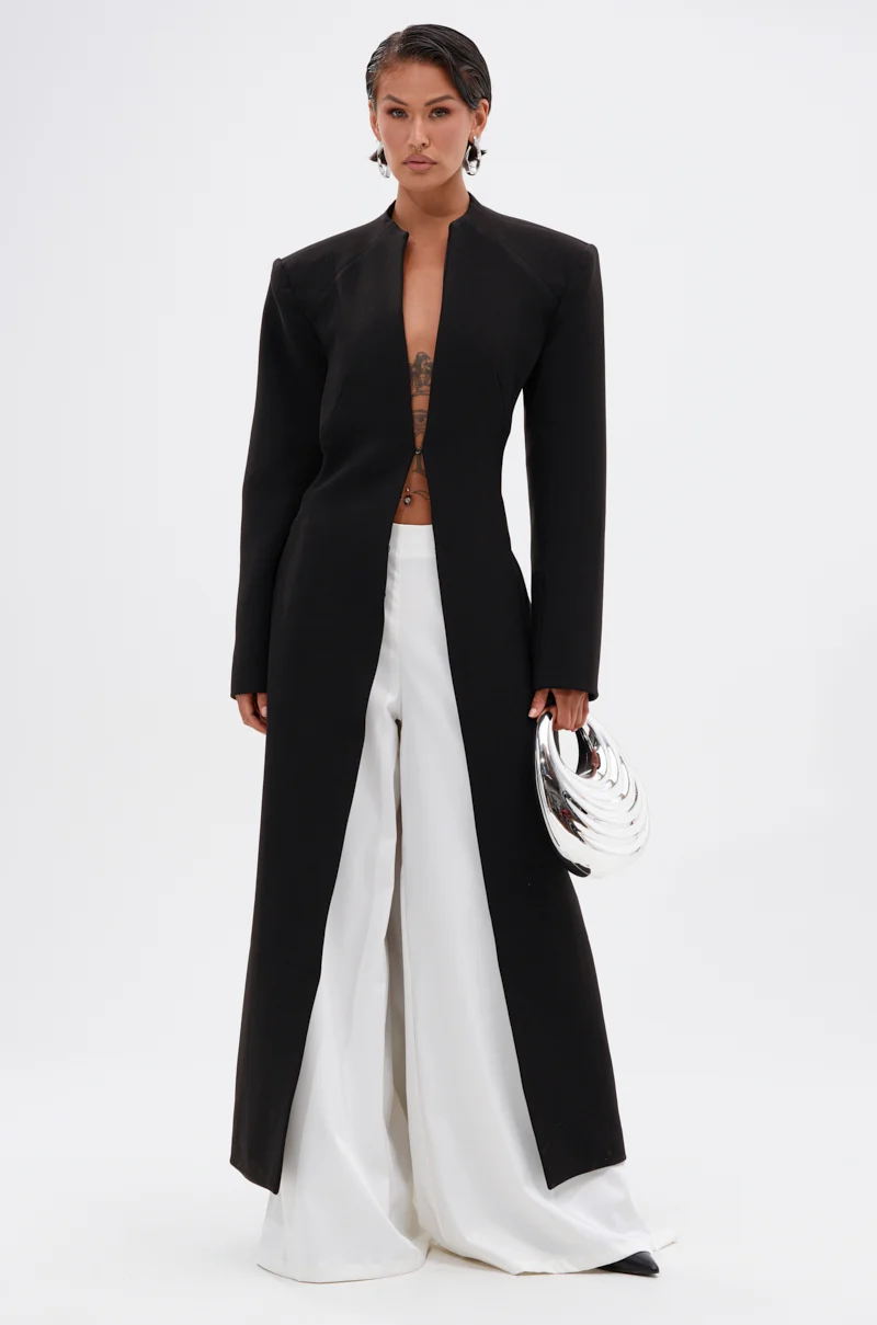 WHEREVER YOU ARE CUTOUT TRENCH - Akira Store