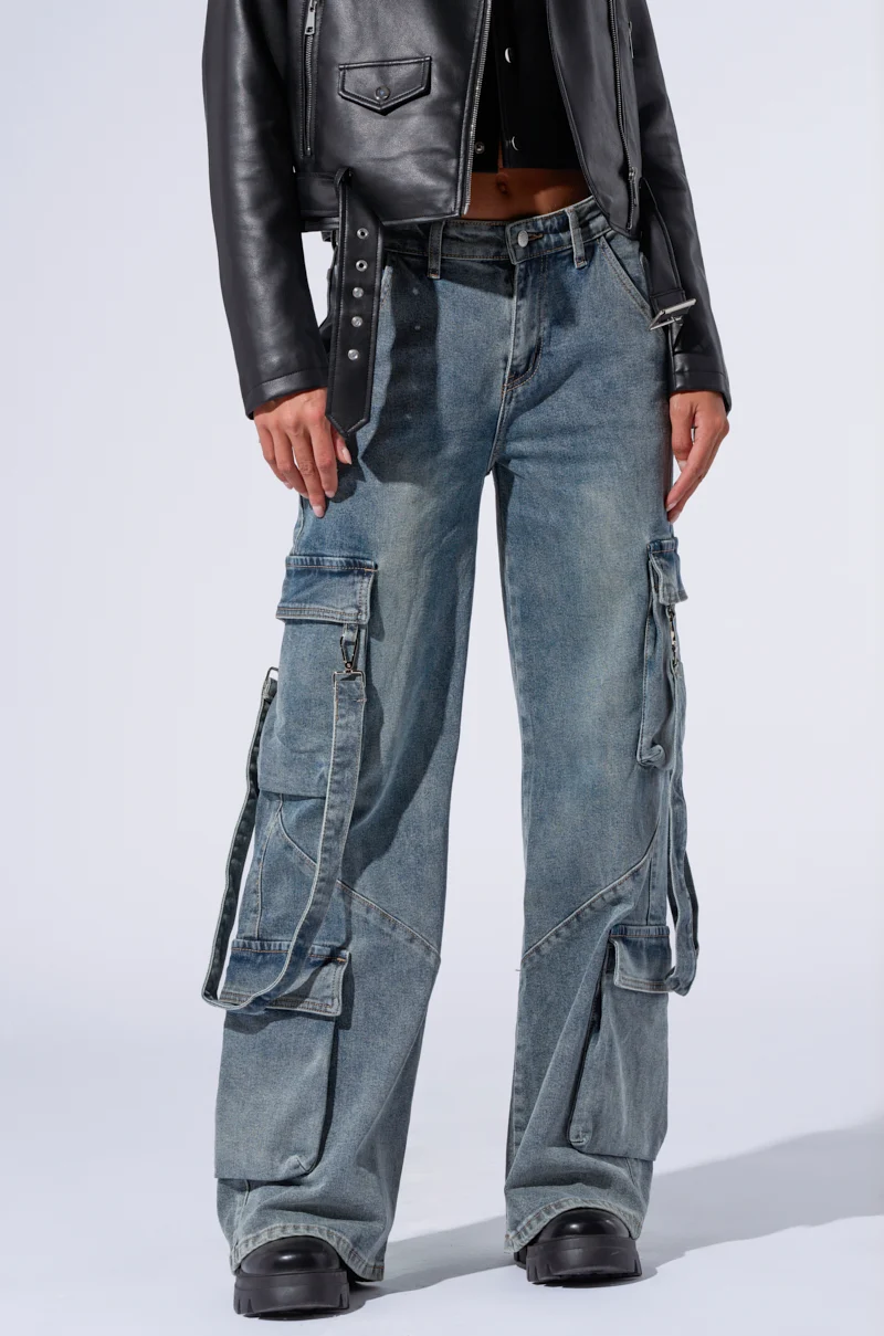 EVERY LITTLE THING SHE DOES DENIM PANT - Akira Store