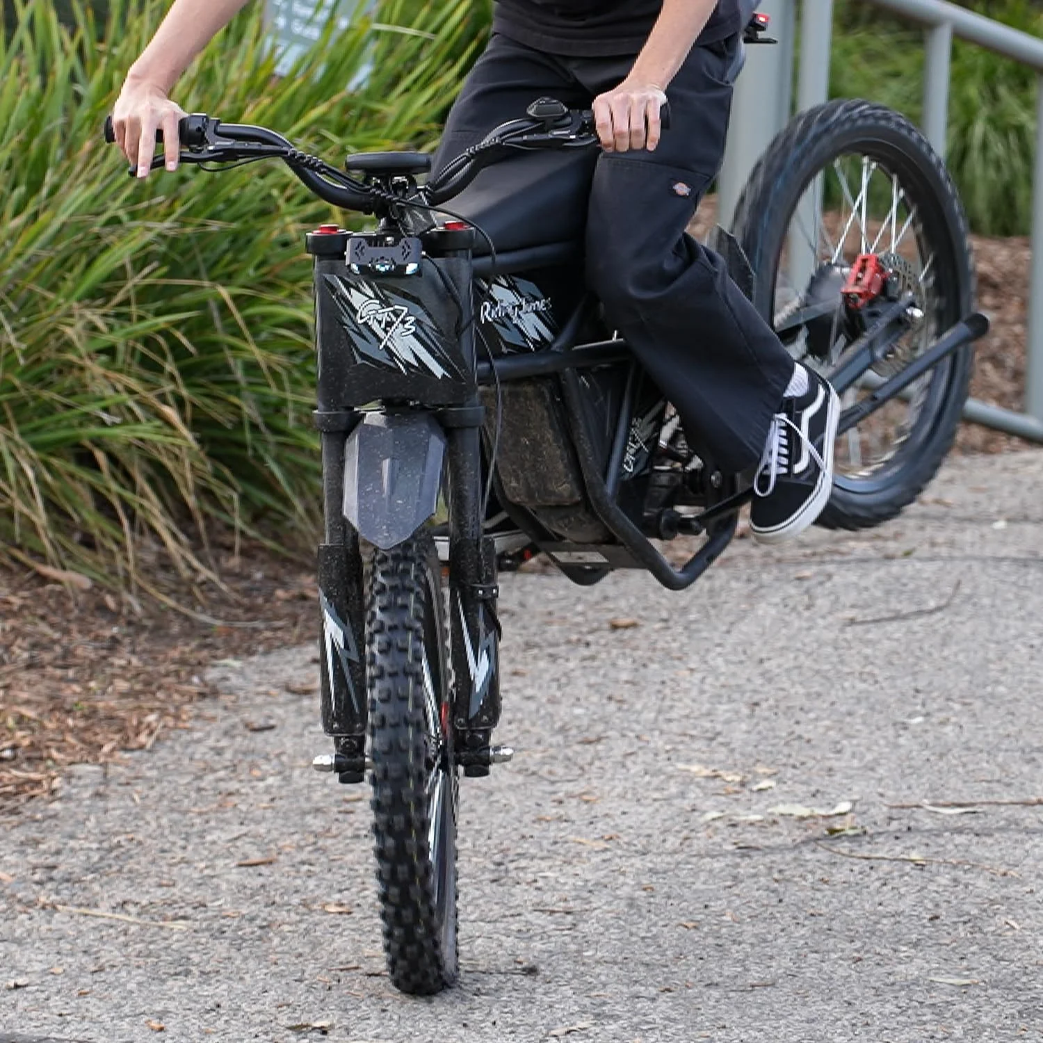GT73 Electric Dirt Bike for Adults, 37MPH 48V36.4AH 2400W 1747Wh Dual Battery Ebike, 85+ Miles Range,25" Motorcycle Tire UL2849 Certified, Full Suspension - Image 7