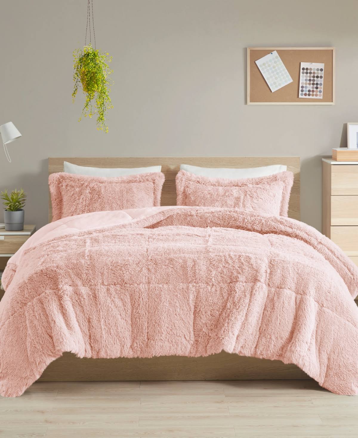 Intelligent Design Malea Shaggy Faux Fur Comforter Set - King - Blush