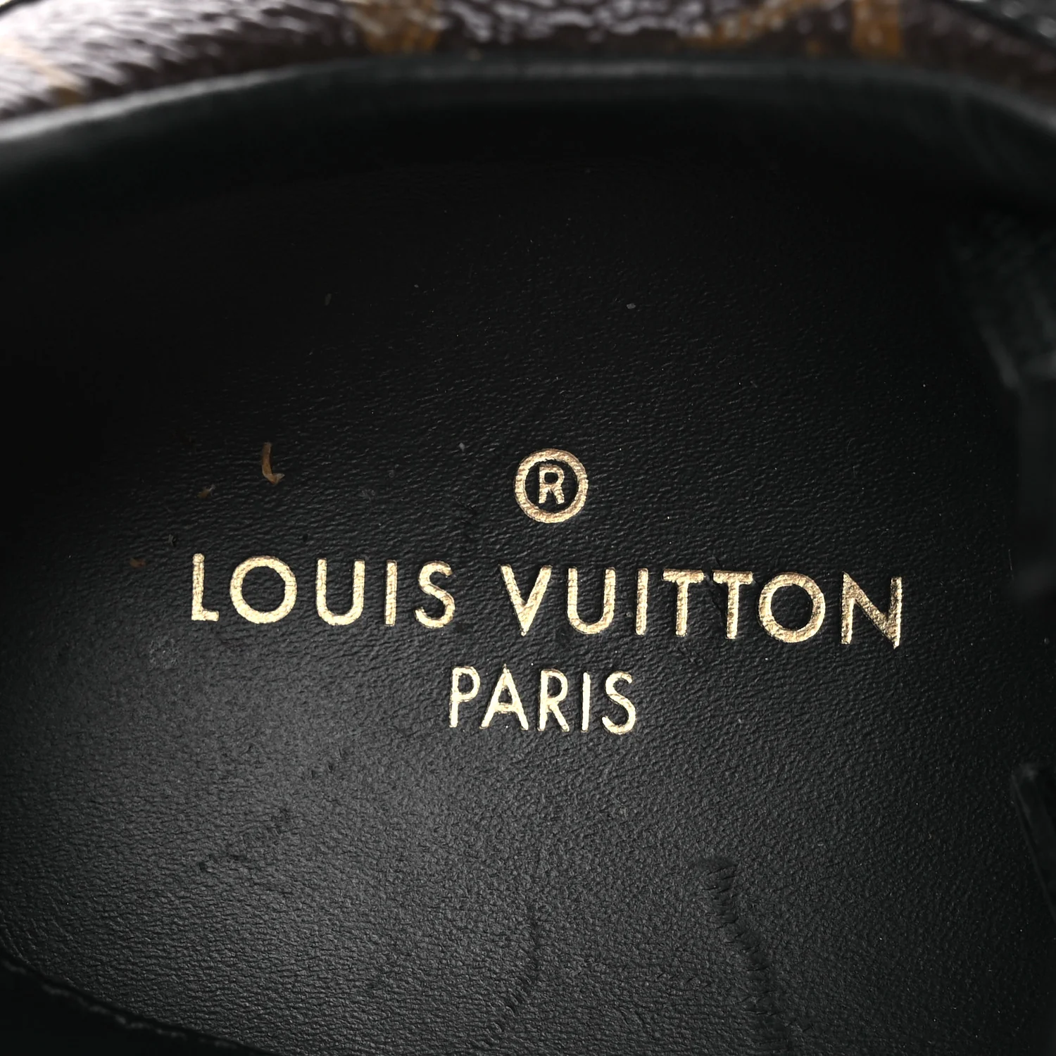 Suede Monogram Run Away Sneakers 36.5 Black