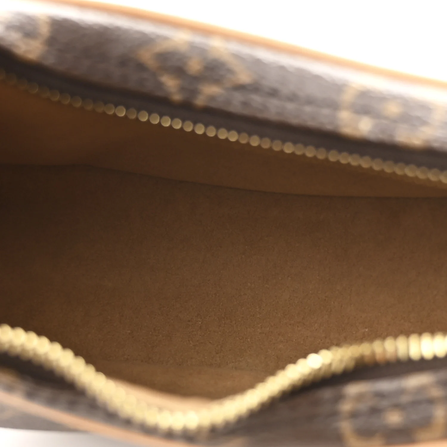 Monogram Loop