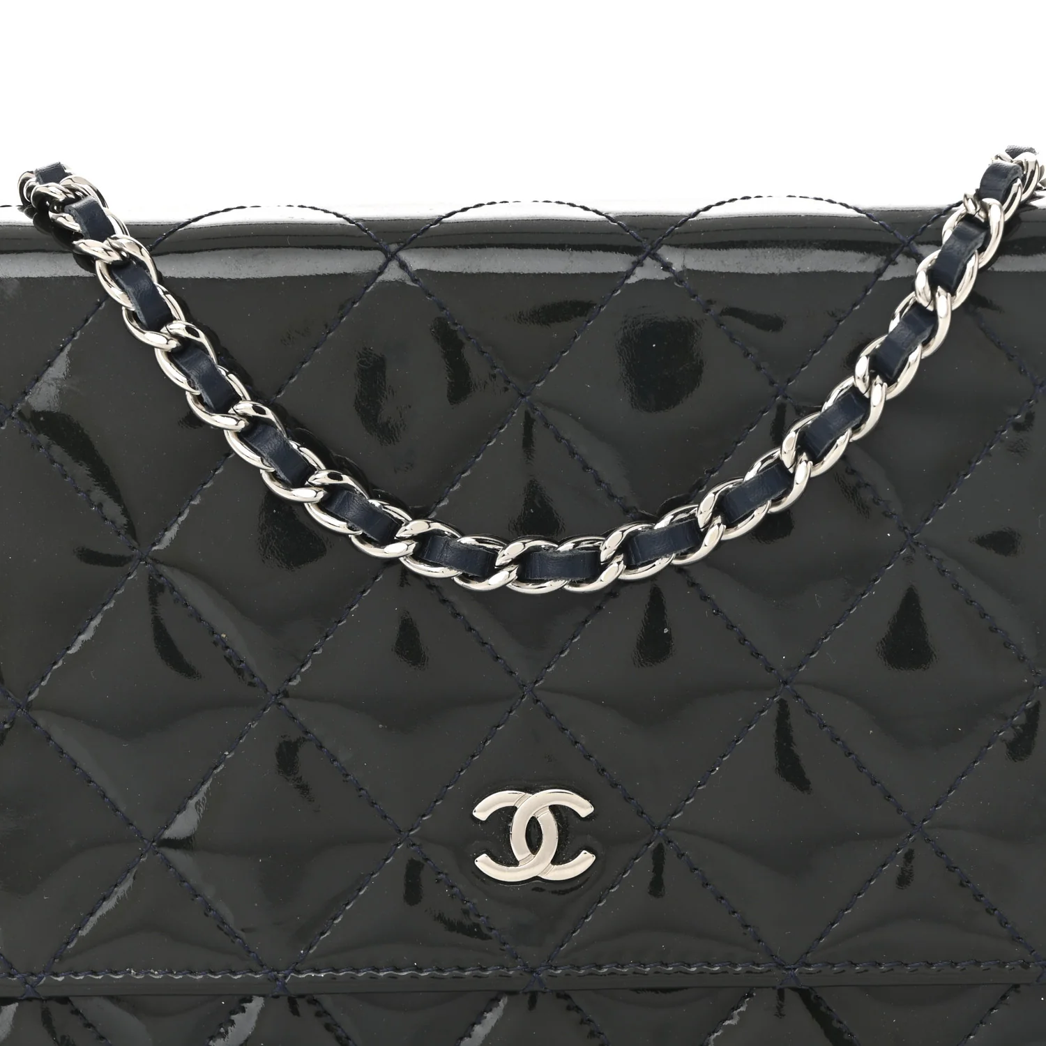 Patent Quilted Wallet On Chain WOC Navy Blue