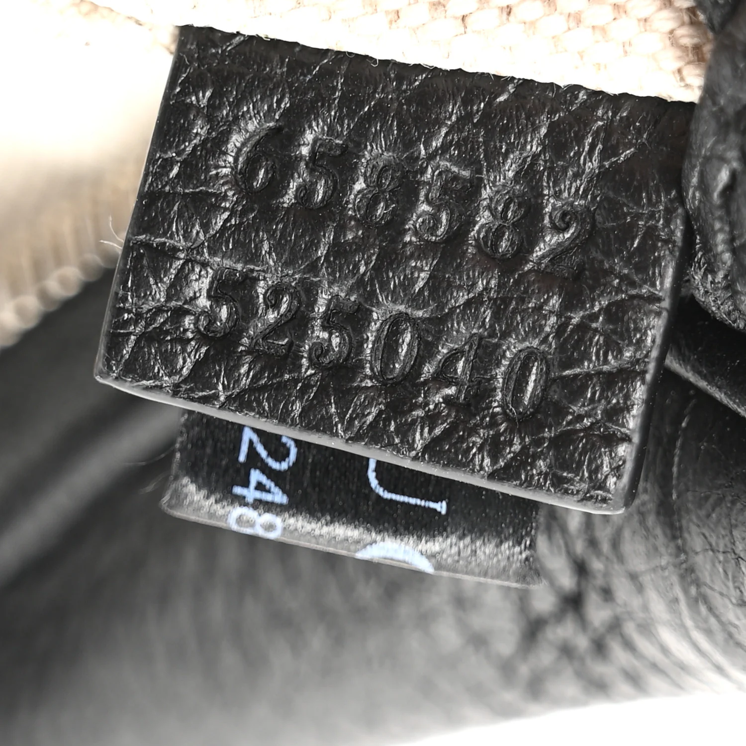 Piuma Calfskin Jumbo GG Embossed Small Belt Bag Black