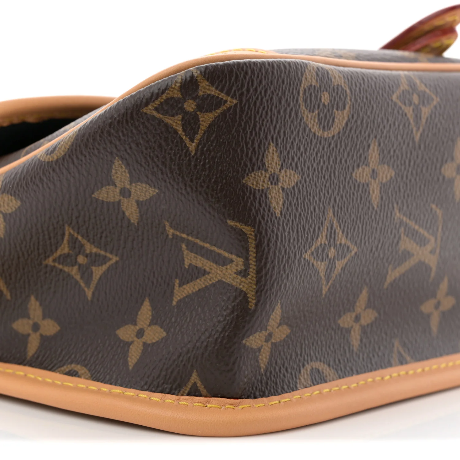 Monogram Diane Black
