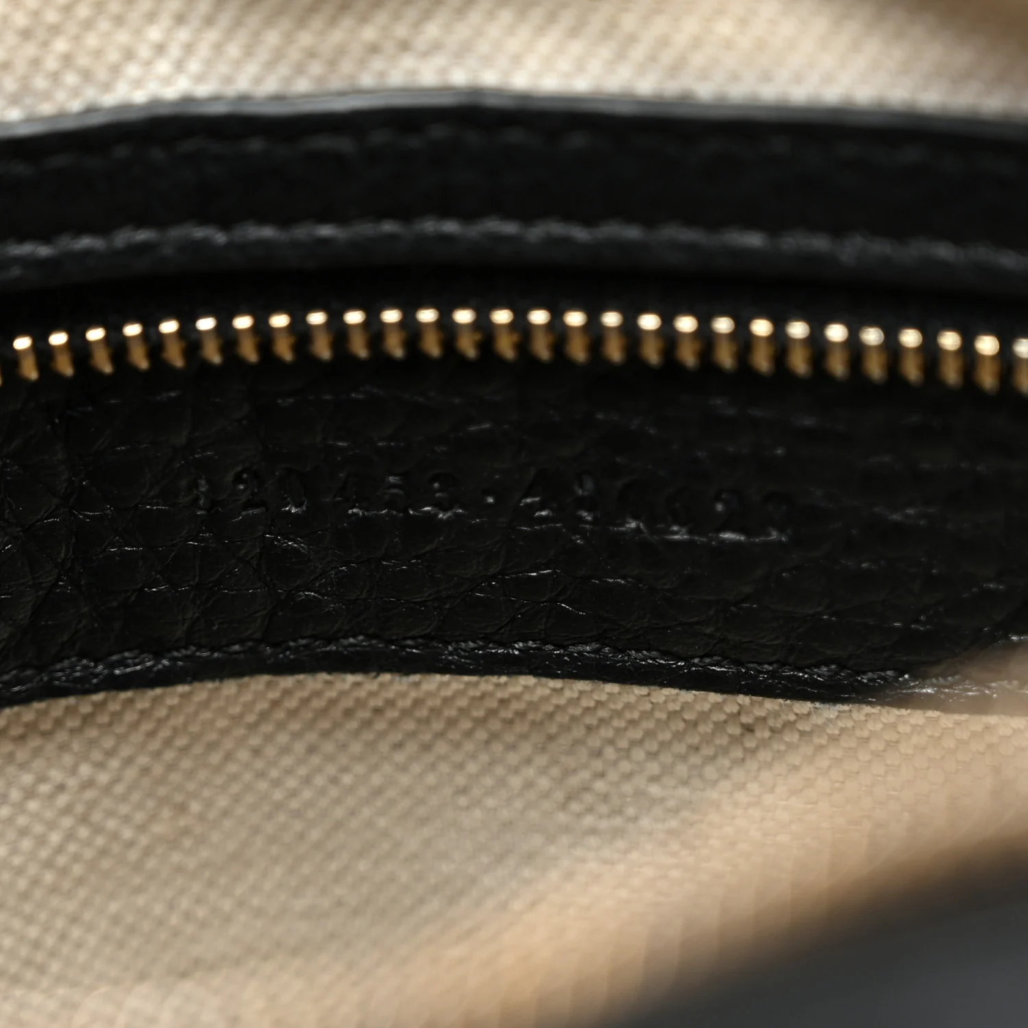 GG Grainy Calfskin Emblem Large Half Moon Shoulder Bag Black