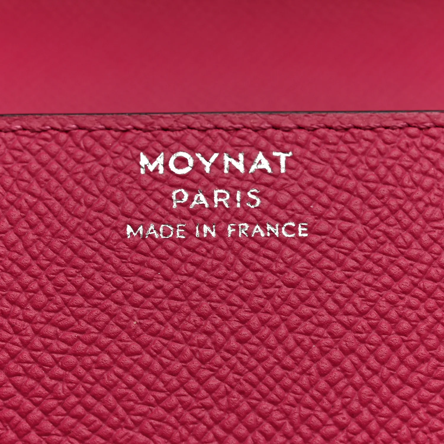 Carat Calfskin Gabrielle PM Fuchsia