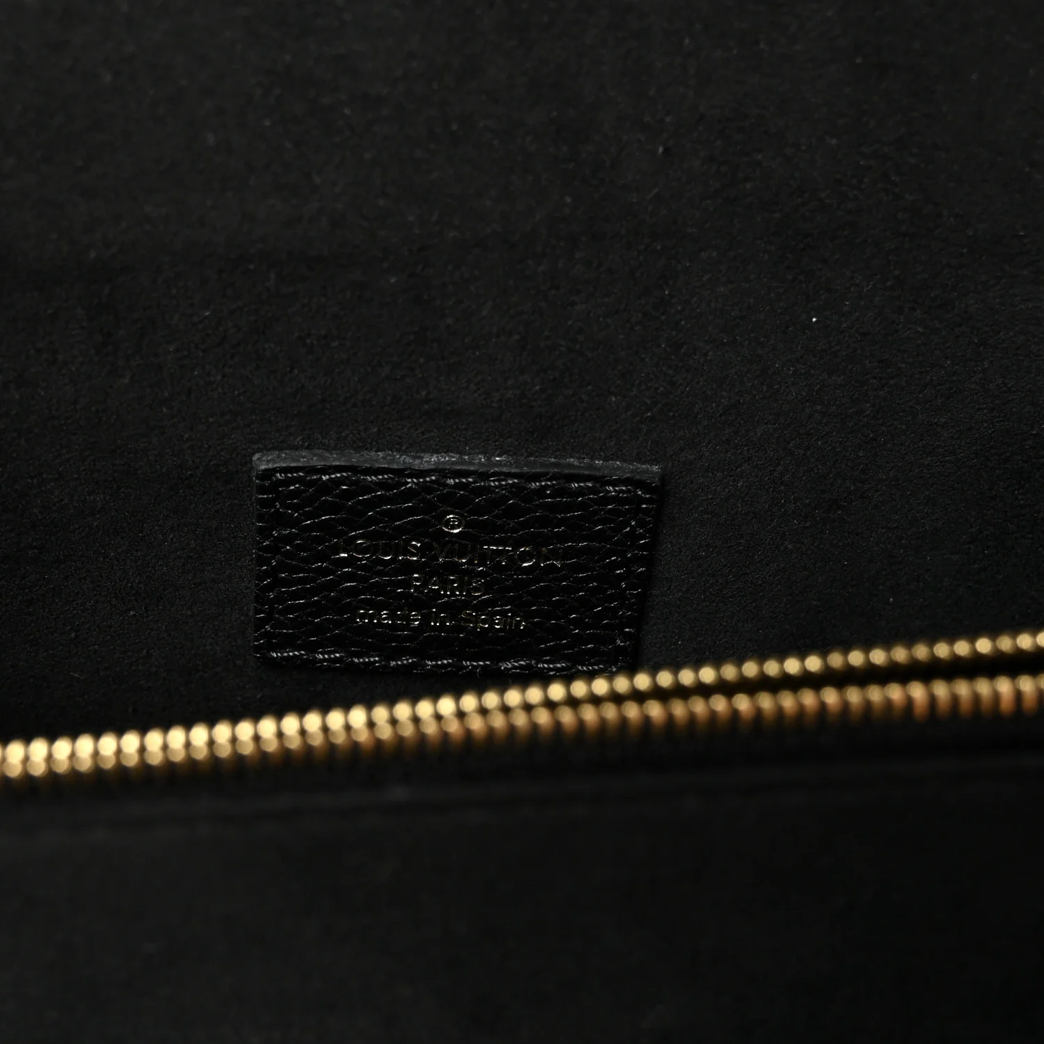 Monogram Victoire Black