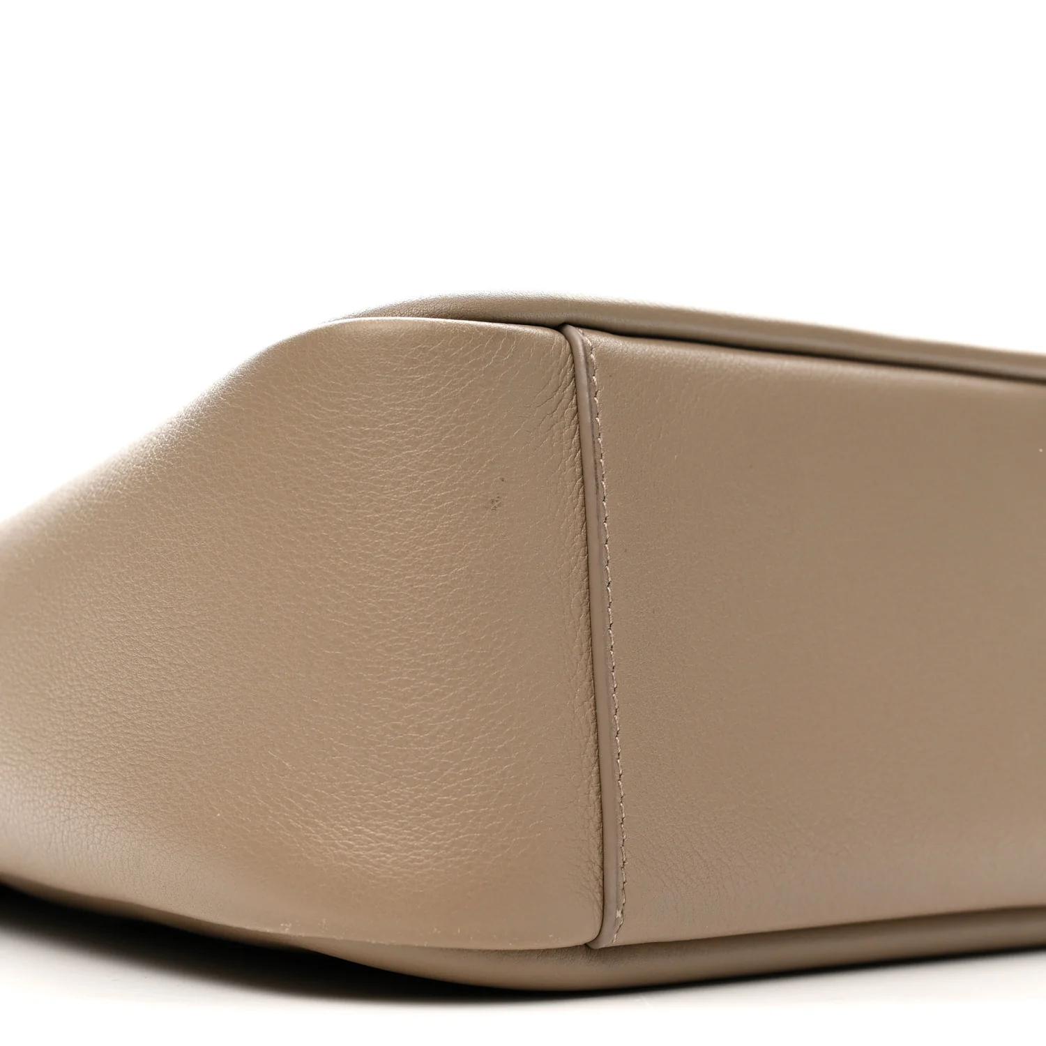 Smooth Calfskin Small Le 5 A 7 Soft Hobo Dusty Grey