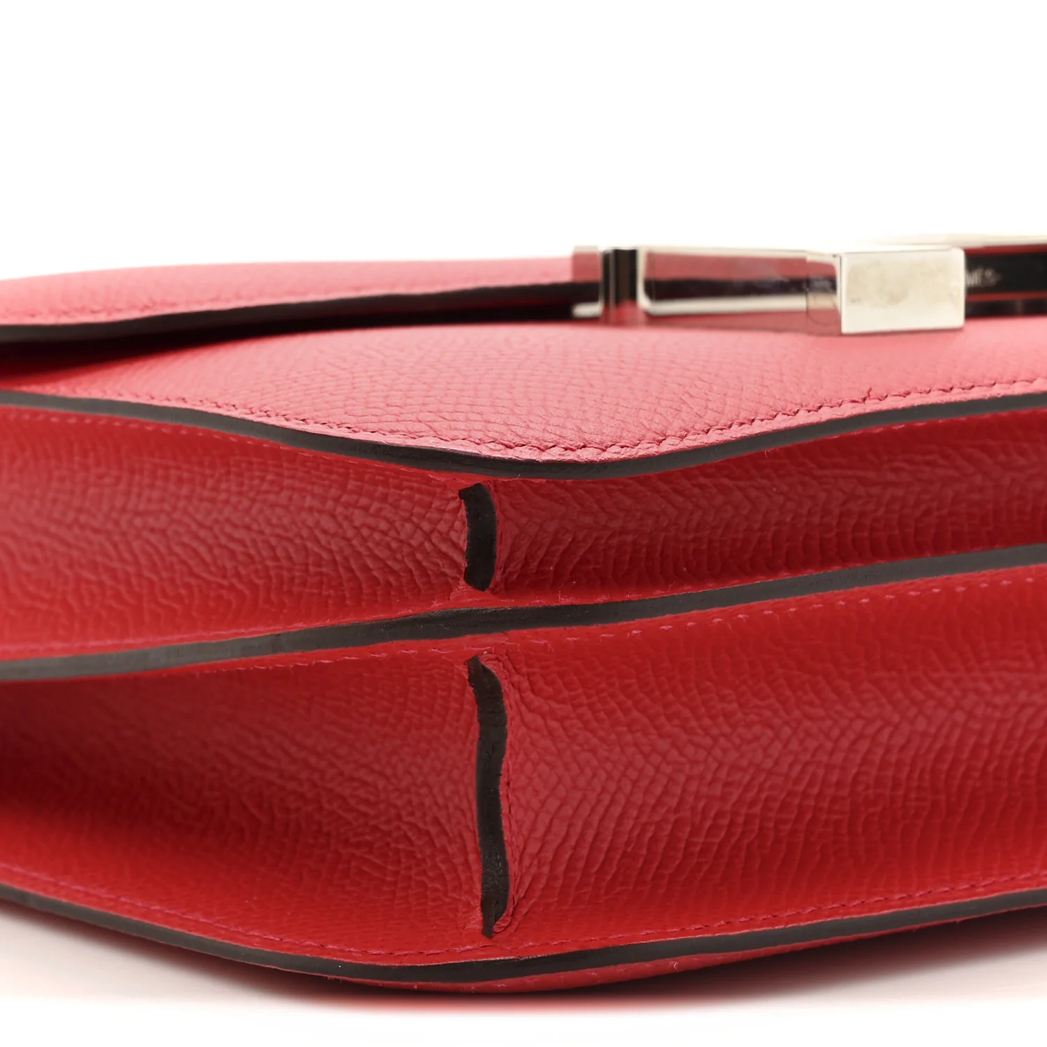 Epsom Constance 18 Rouge de Coeur