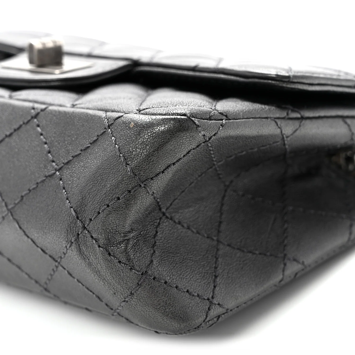 Metallic Sheepskin Quilted 2.55 Reissue Mini Flap Dark Silver