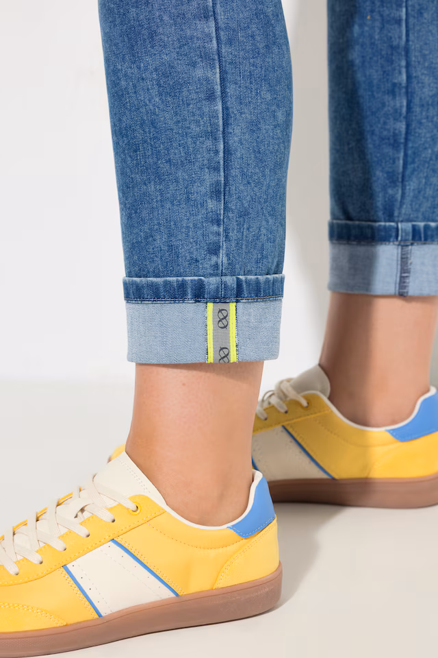 Slim Leg Jeans