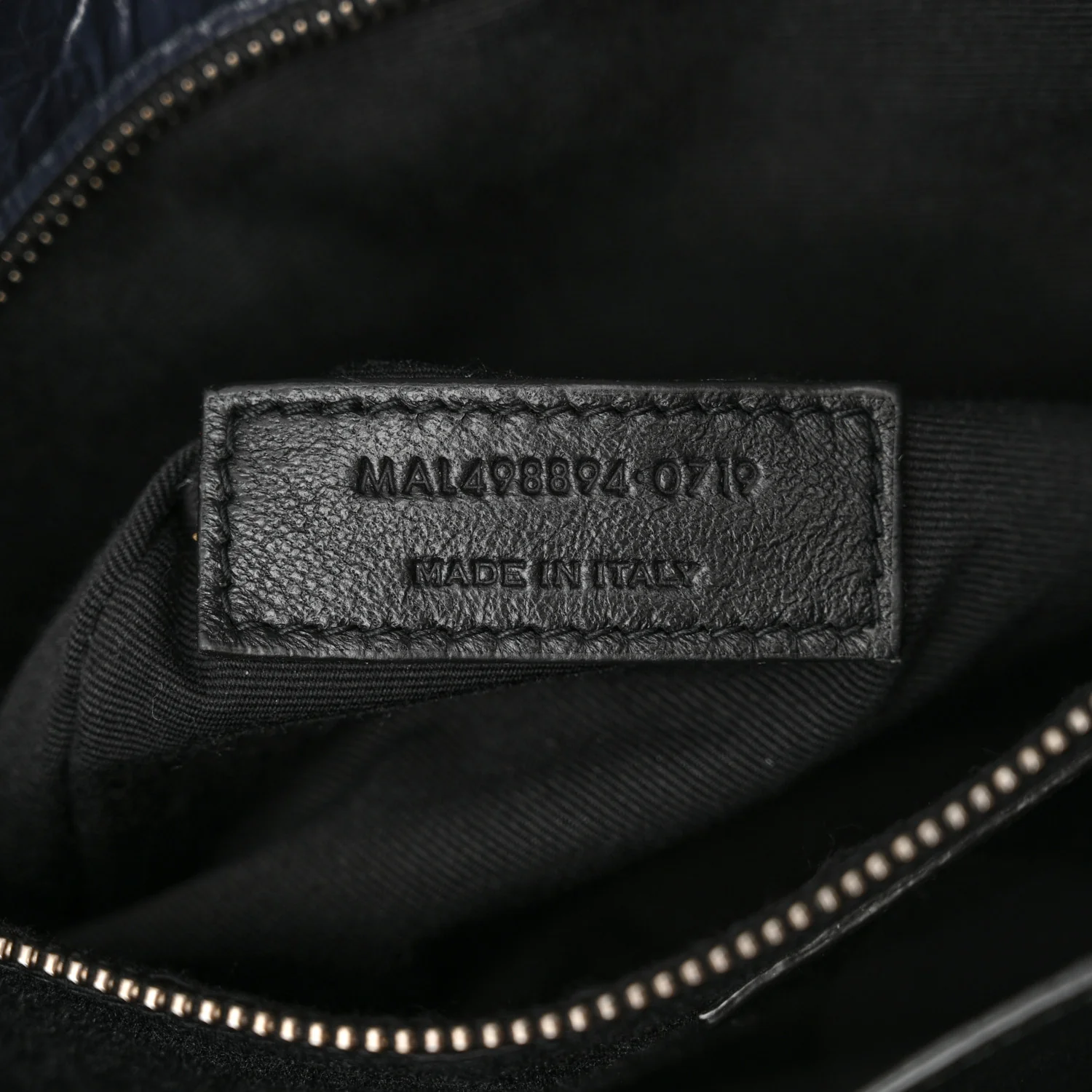 Crinkled Calfskin Matelasse Monogram Medium Niki Chain Satchel Deep Marine