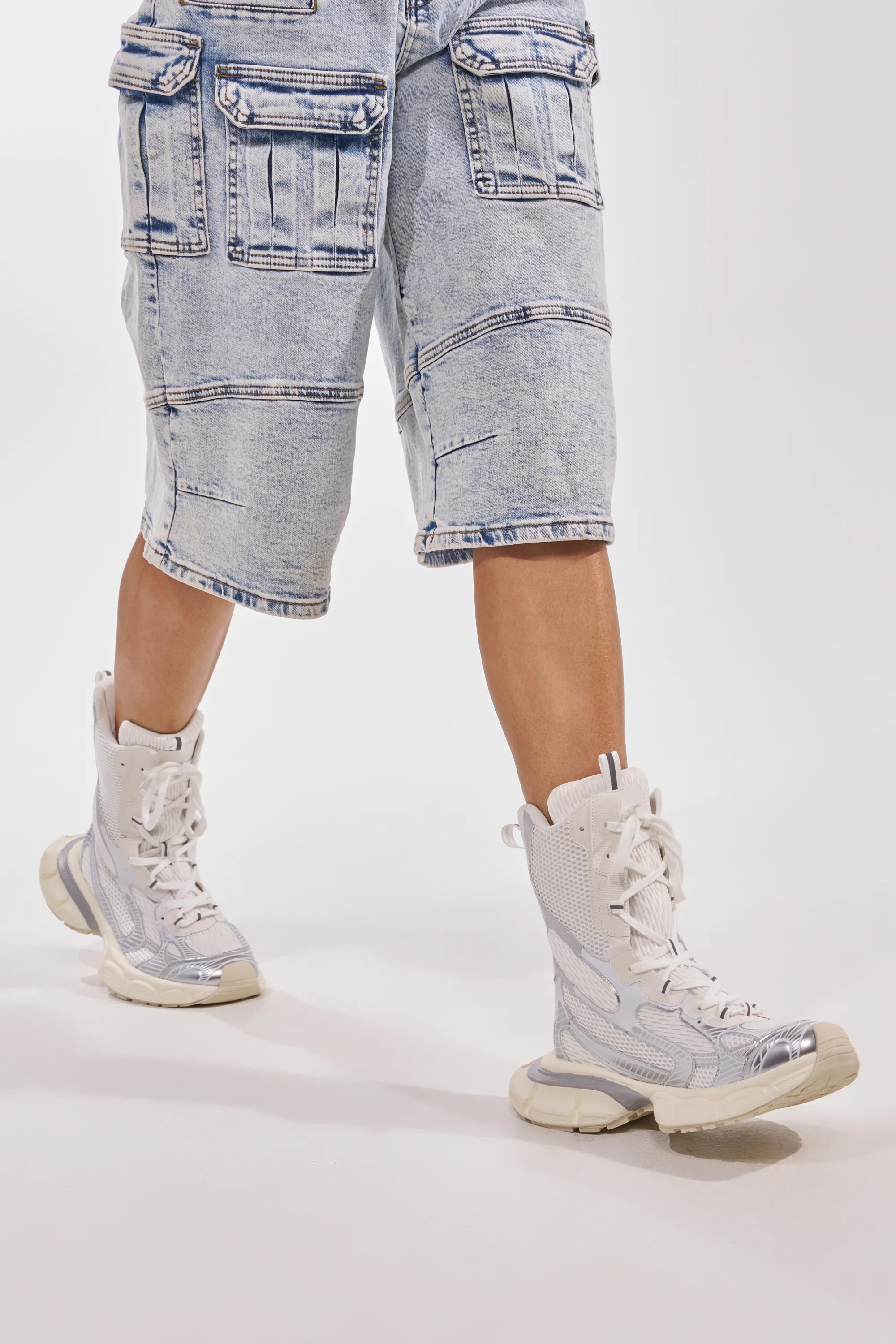 AZALEA WANG YVONNE WHITE LACE UP SNEAKER - Akira Store