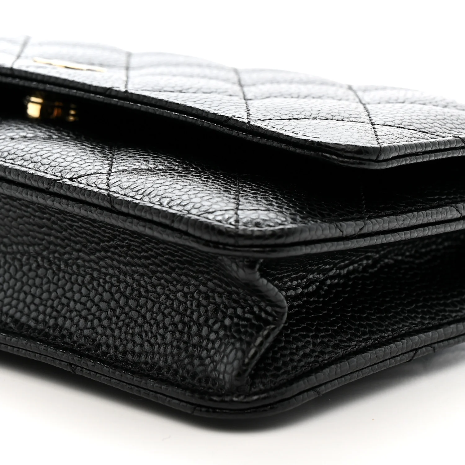 Caviar Quilted Wallet on Chain WOC Black