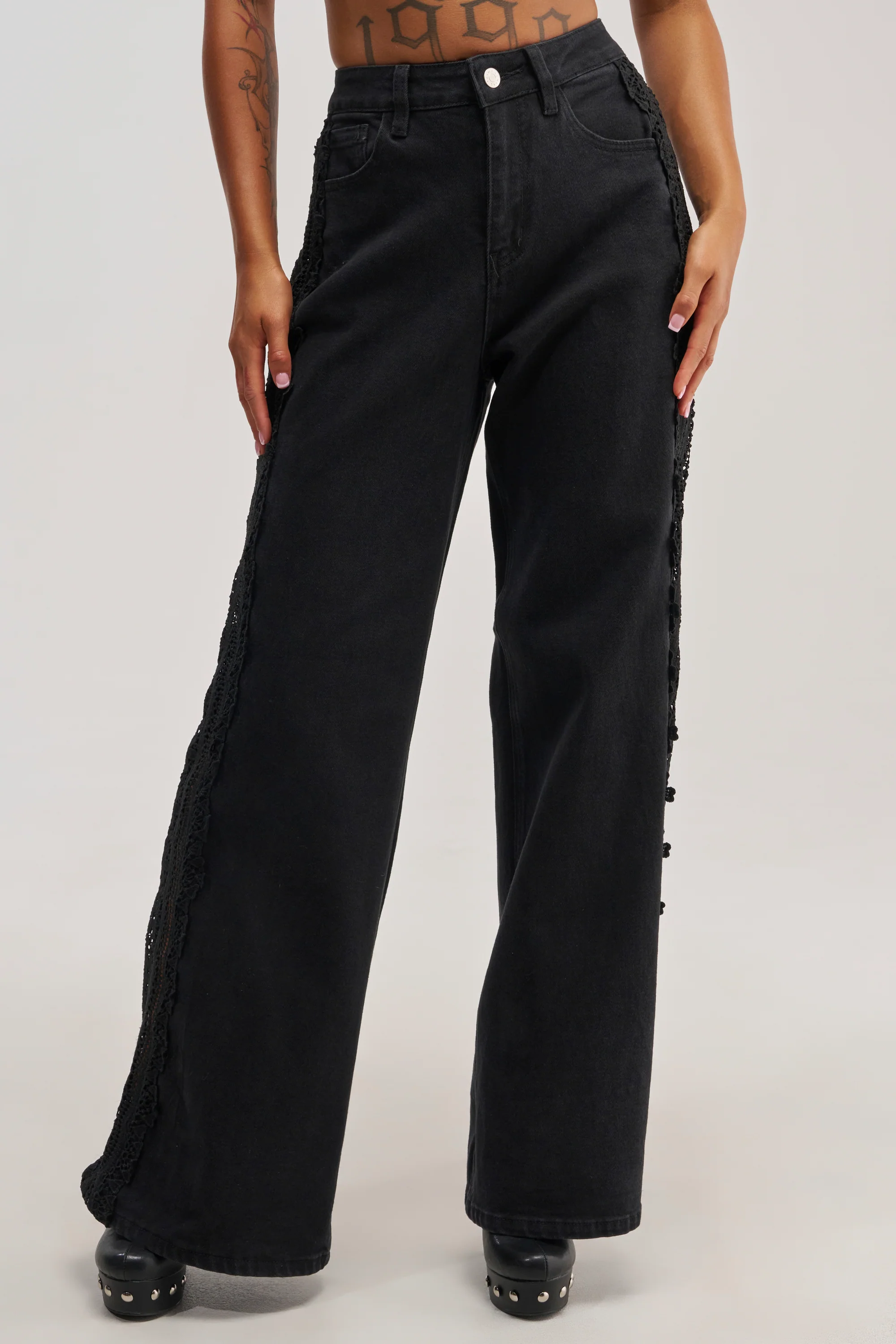 LOCKED IN LACE DENIM - Akira Store
