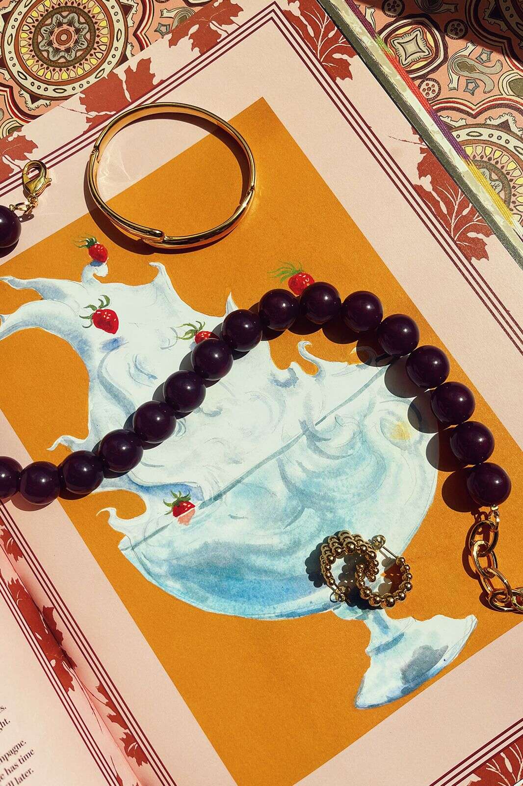 Gold plated oorbellen met bolletjes