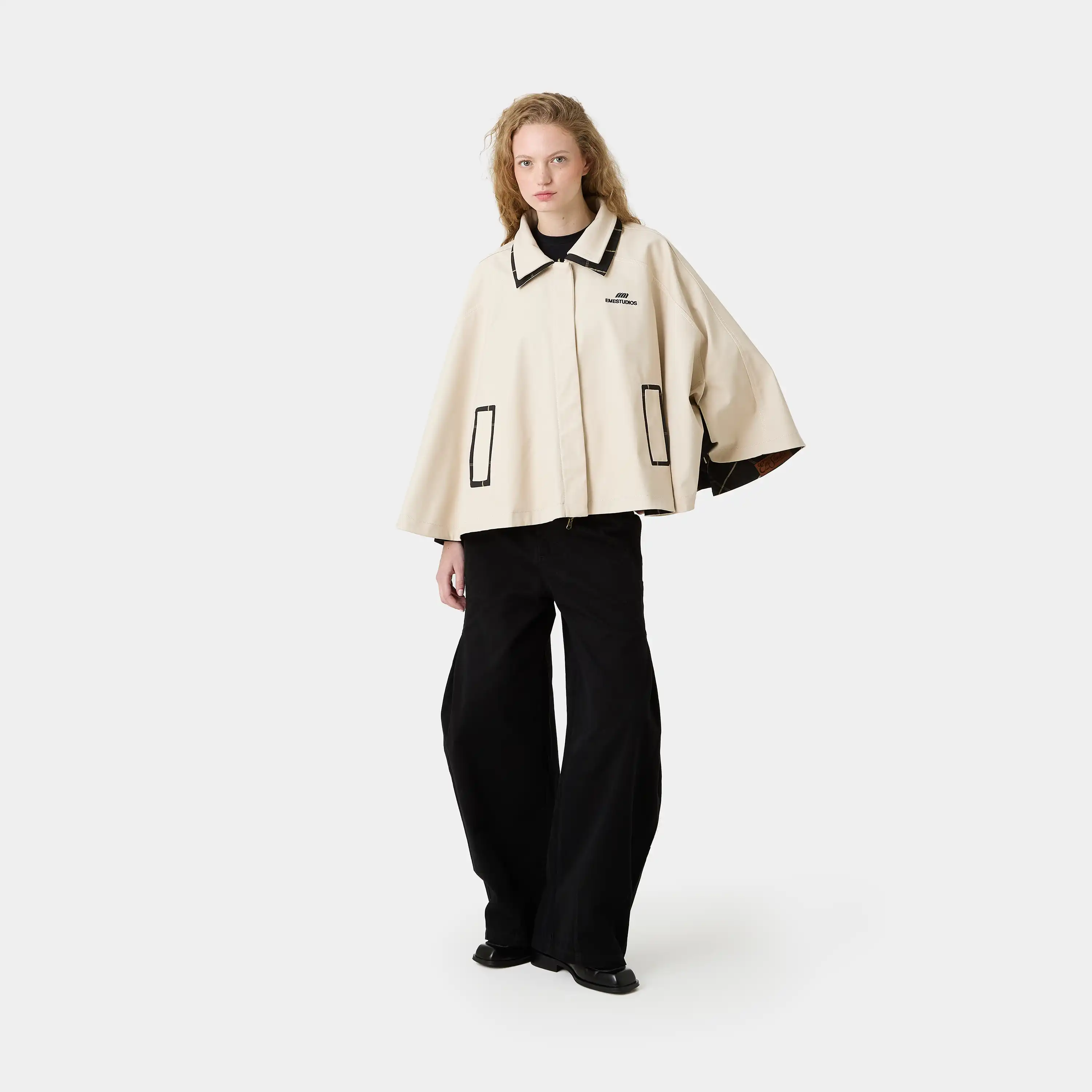 Edra Light Camel Reversible Cape