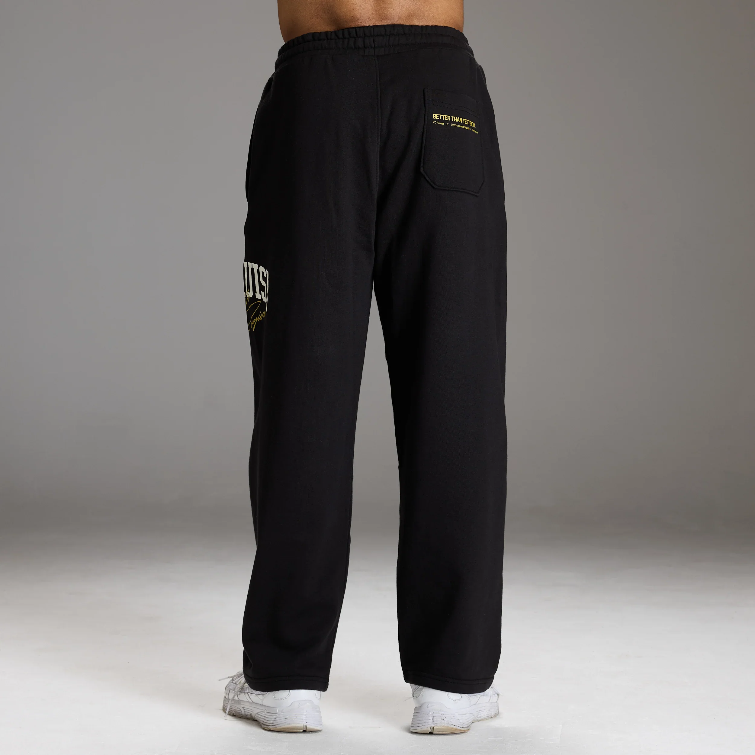 STRENGTH REGIME BLACK STRAIGHT LEG SWEATPANT