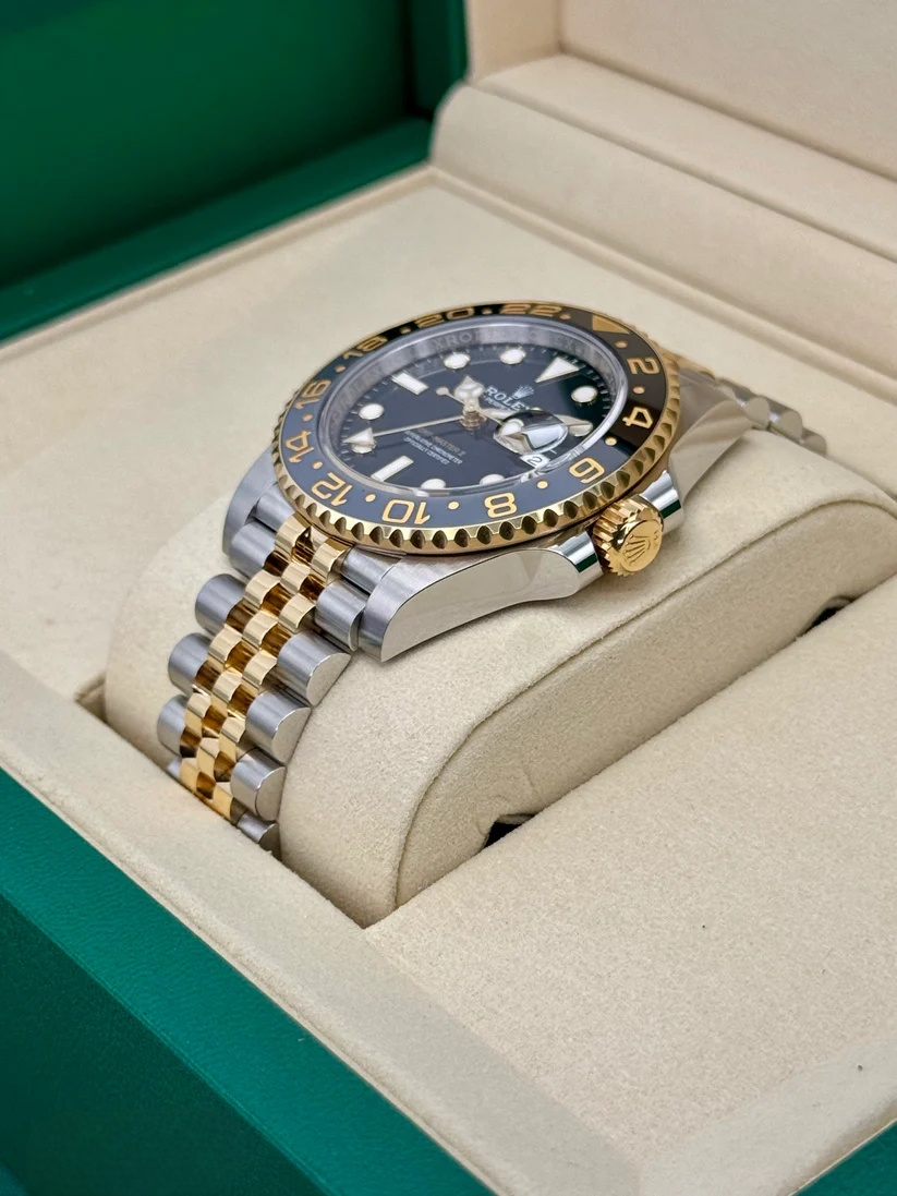 [Super Clone]RLX GMT-Master II Two-Tone Black Jubilee 126713GRNR