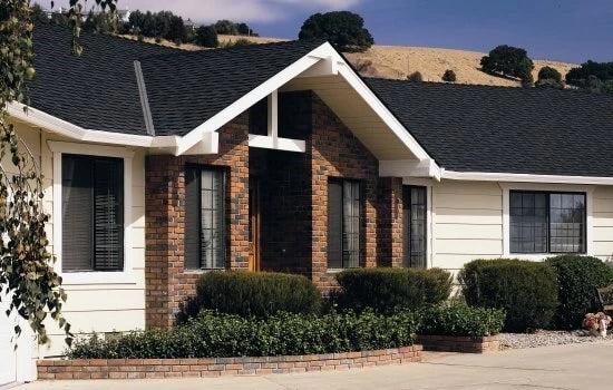 CertainTeed Landmark TL Architectural Asphalt Shingles – Country Gray (4 Bundles per Square)