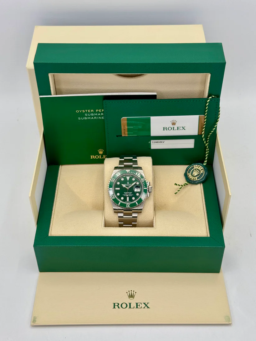 [Super Clone]Rolex Submariner Hulk 40mm Swiss Replica Watch|  116610LV Green Dial