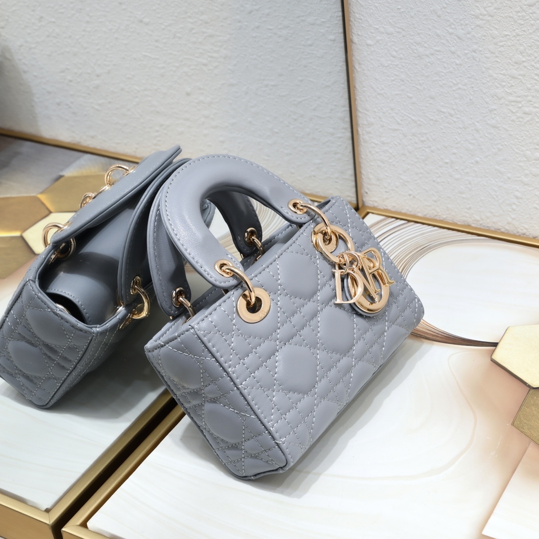D new arrival D-Joy tote lady bag size??16*5.5*10 cm
