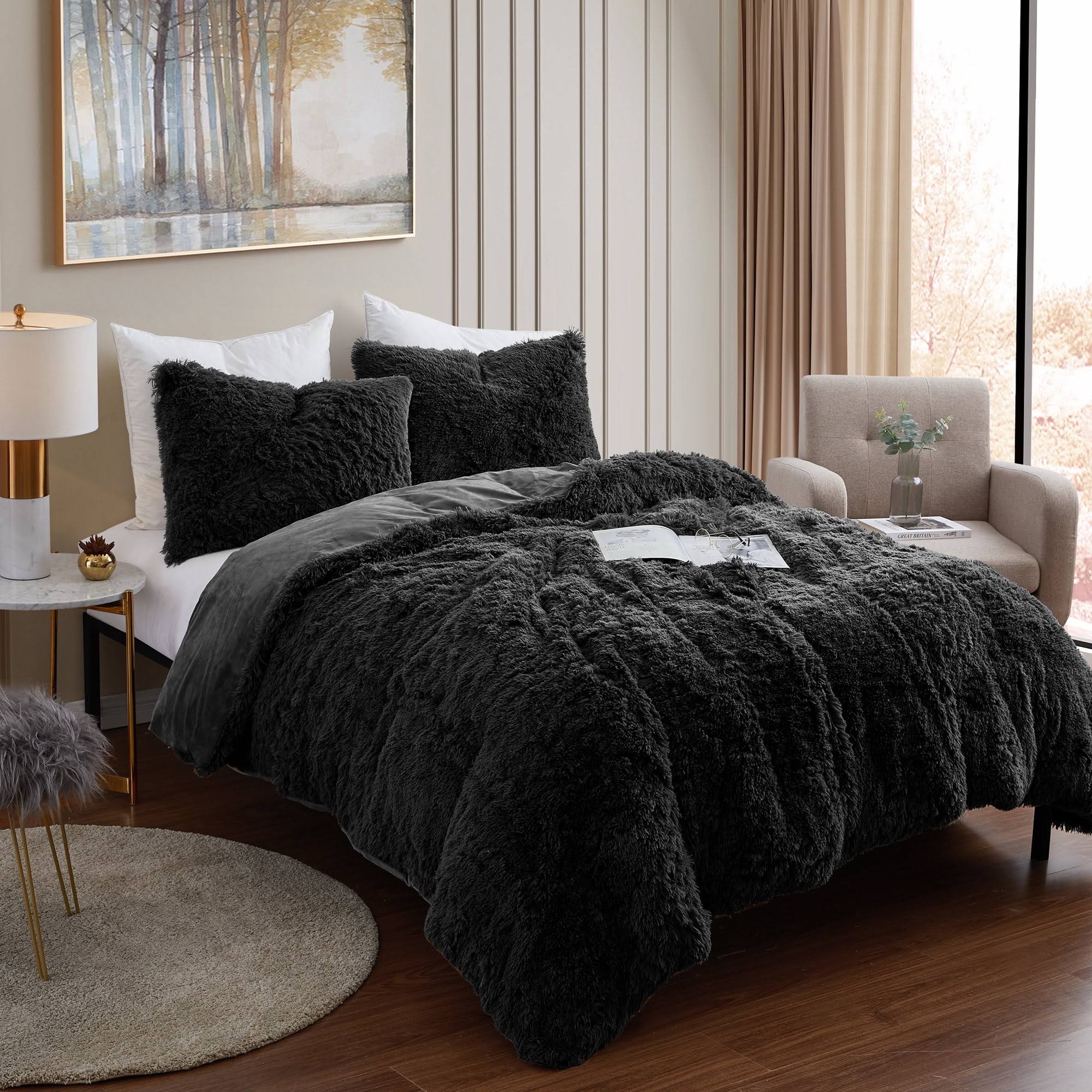 Shaggy Faux Fur 3-Piece Comforter Set Black / Queen