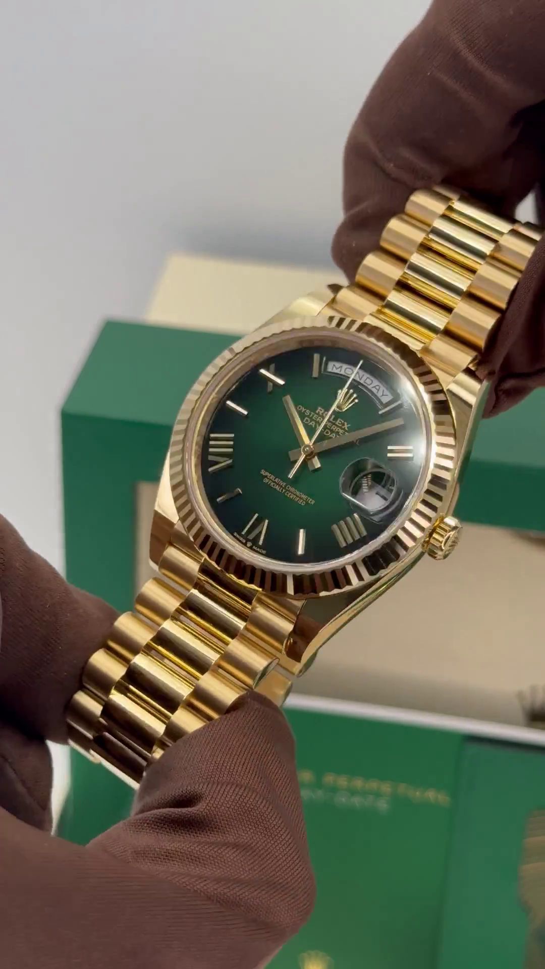 [Super Clone]RLX  Yellow Gold President Day Date 40mm Green Roman Ombre Dial - 228238【Super Clone】