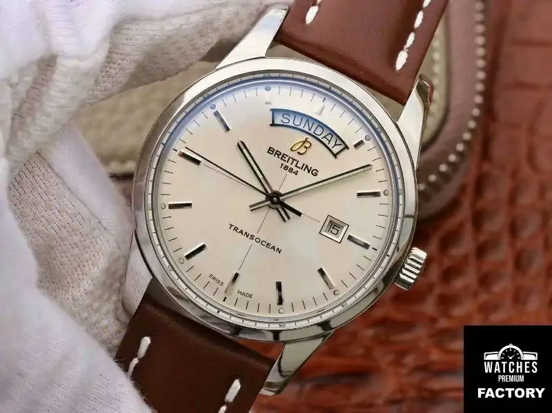Breitling Transocean Day Date A4531012 / G751 / 437X / A20BA.1 V7 Silver Dial