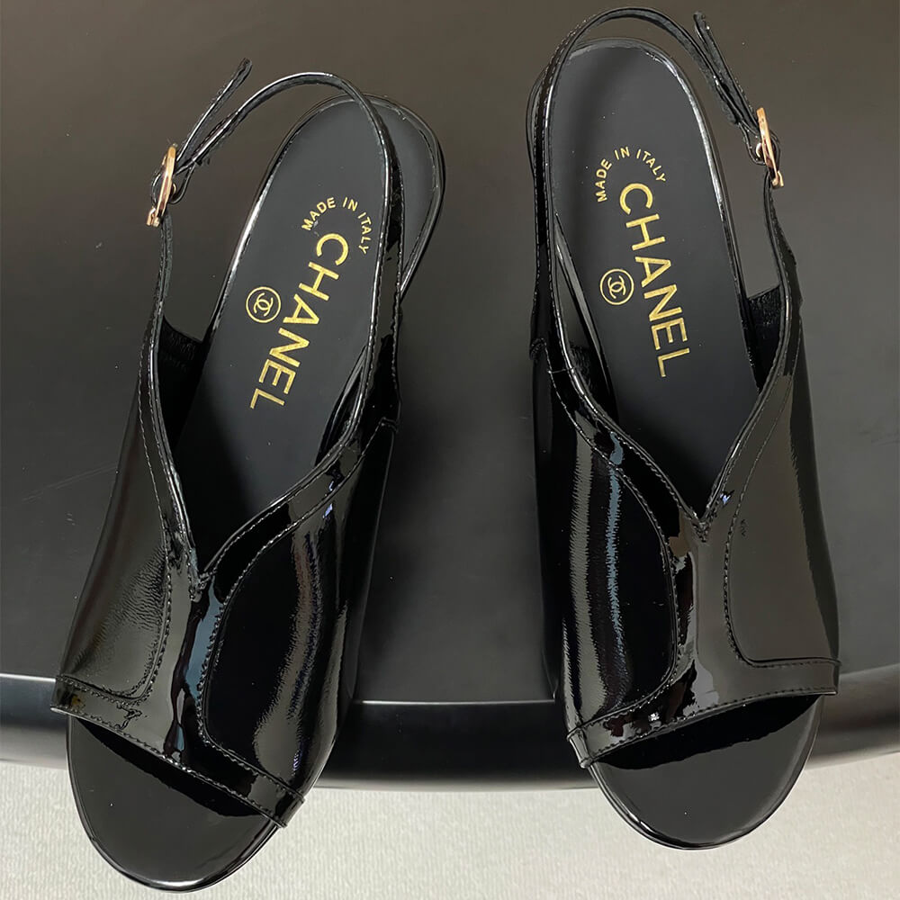 CHANEL Sandals