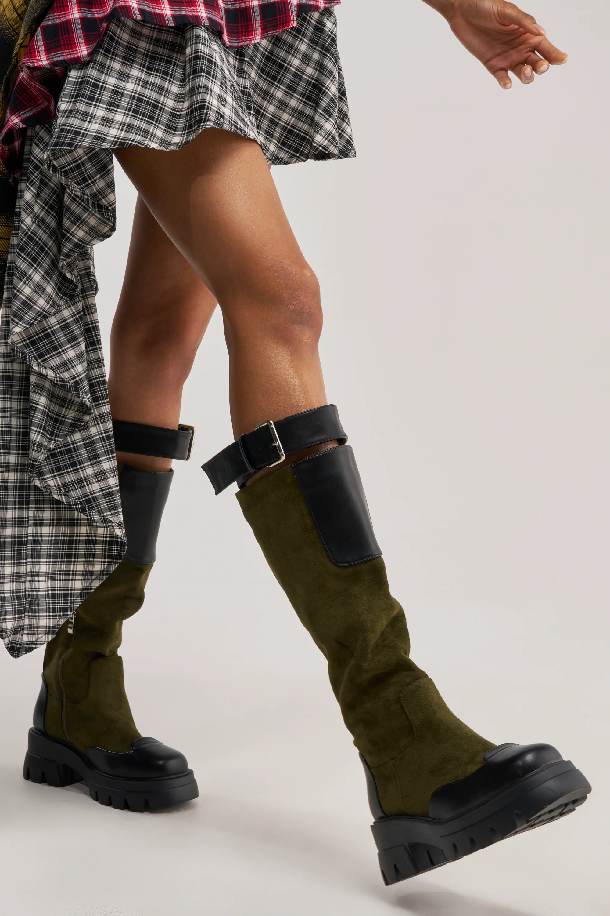 AZALEA WANG DALILA OLIVE FAUX SUEDE FLAT BOOT - Akira Store