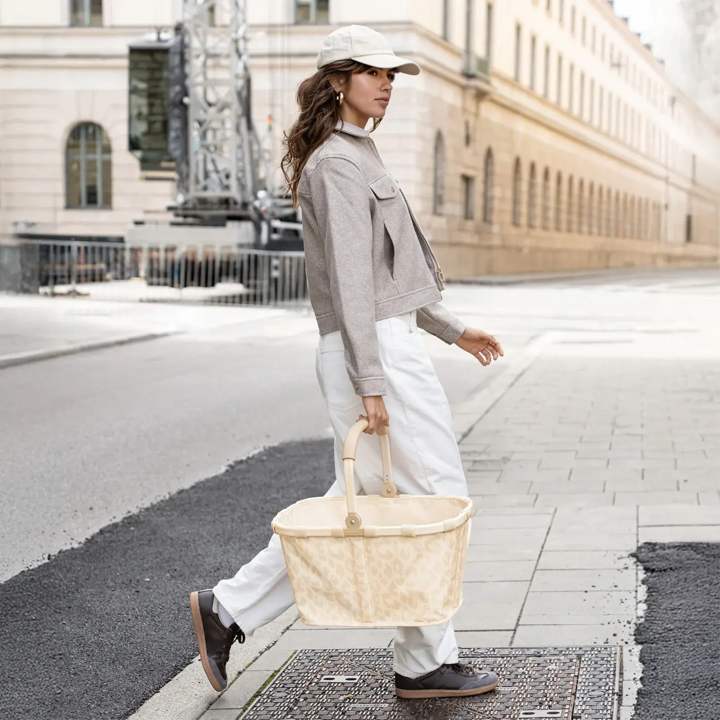 carrybag leo vanilla