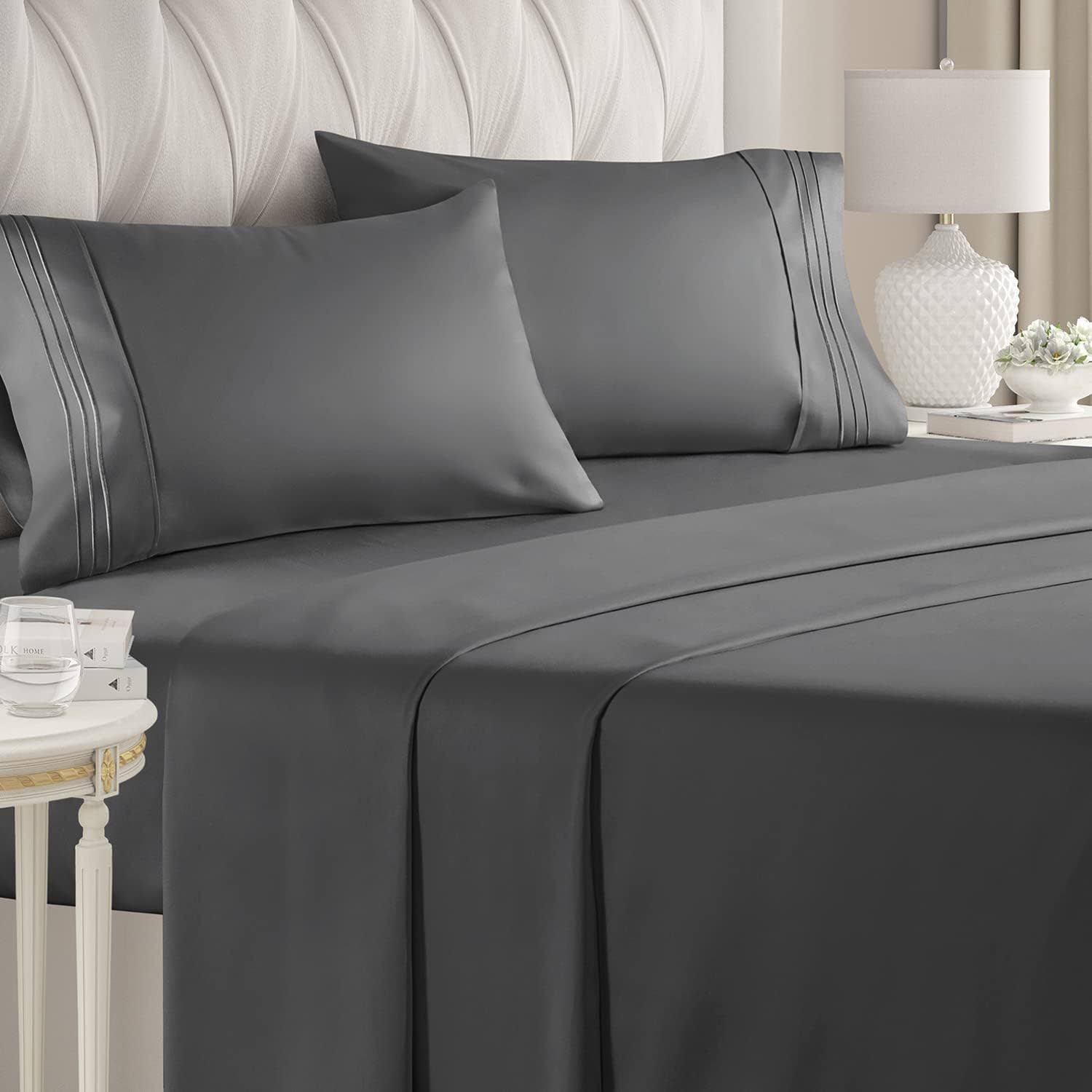 Queen Size 4 Piece Sheet Set - Comfy Breathable & Cooling Sheets - Hotel Luxury Bed Sheets for Women & Men - Deep Pockets, Easy-Fit, Soft & Wrinkle
