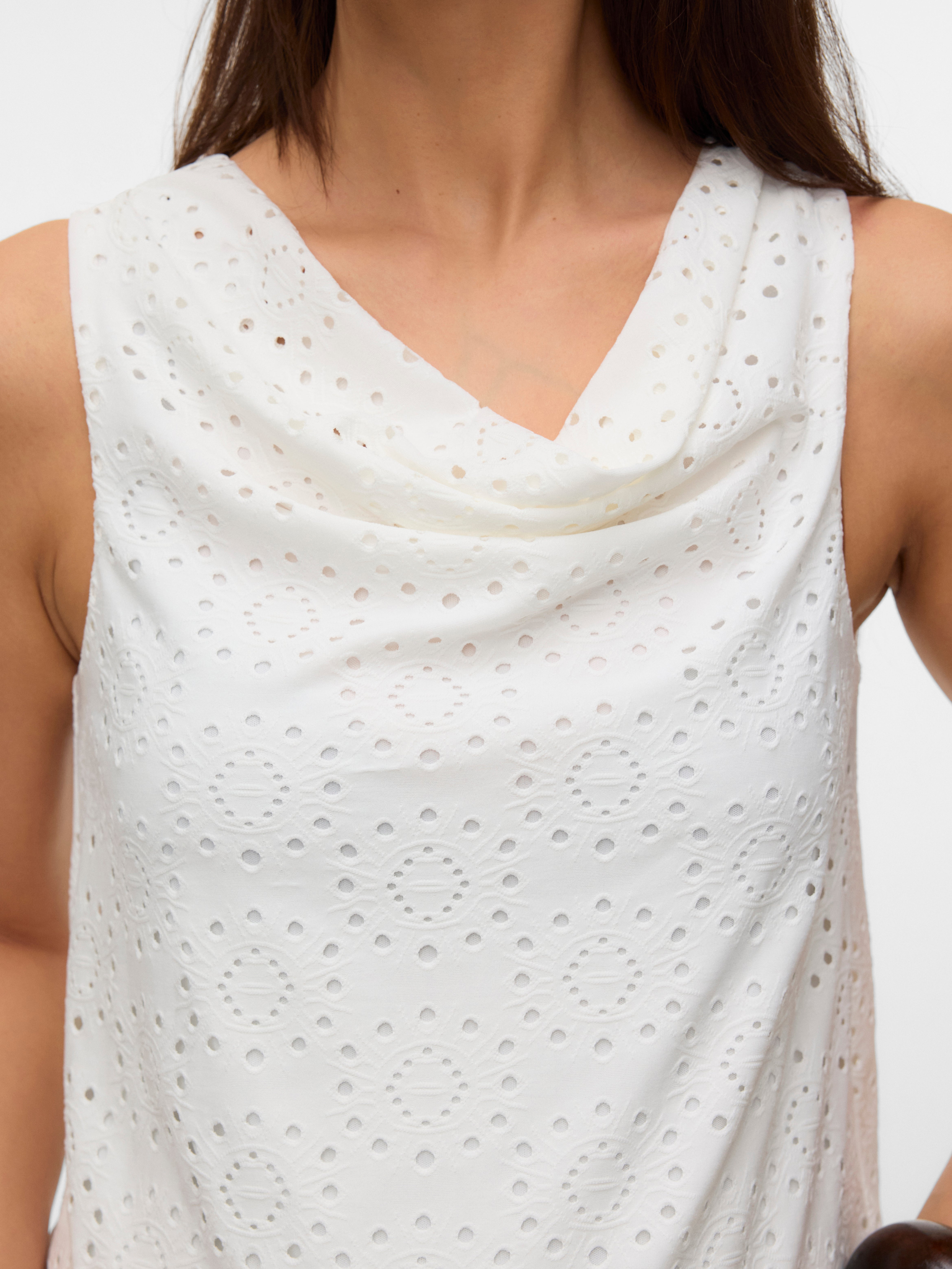 VERO MODA® Slim Fit U-Neck Top