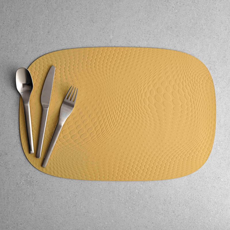 Karim Rashid bordbrikke 45x30,6 cm Mustard
