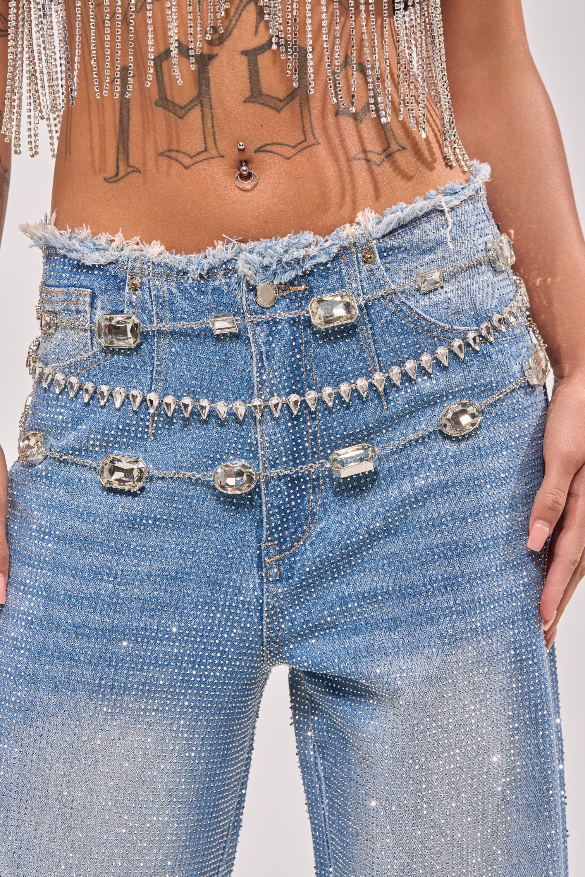 GLITZ AND GLAM CHAIN BELT - Akira Store