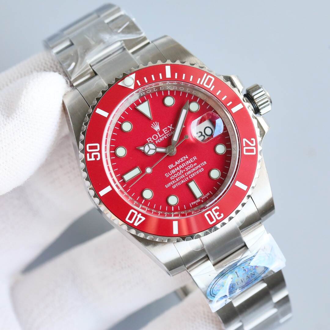 ROLEX ロレックス 潜水者SUBシリーズ  機械式時計潜水艇乗組員「70周年記念日」を称えて