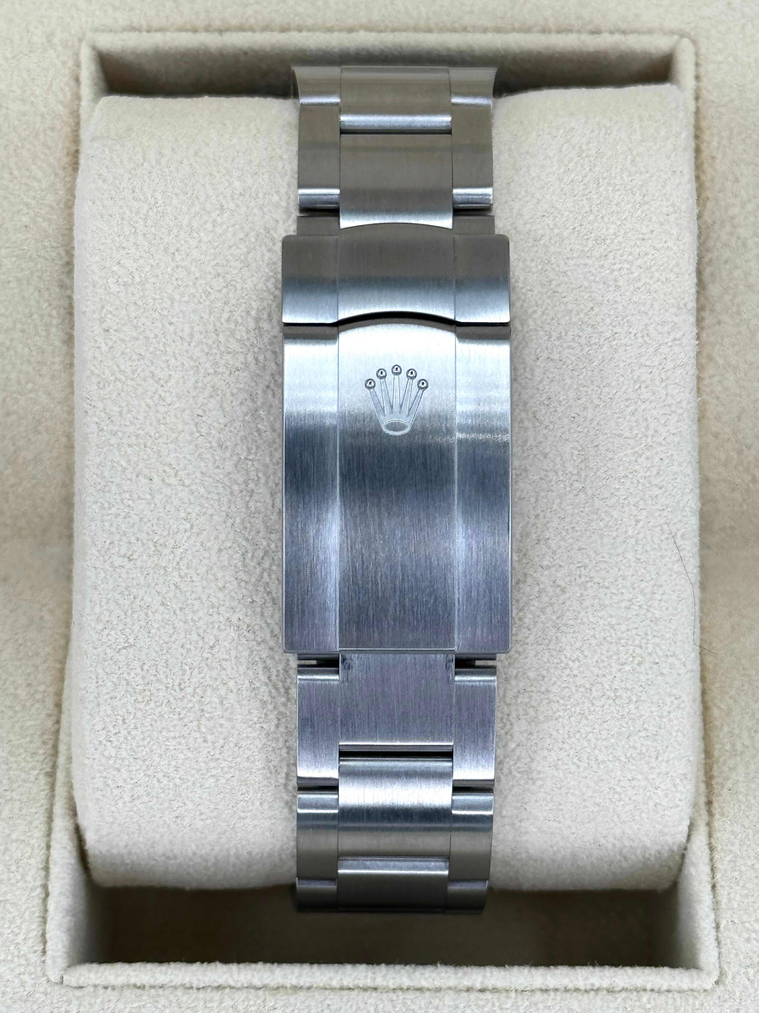 NEW 2024 ロレックス オイスターパーペチュアル 41mm 124300 セレブレーションダイヤルRolex
