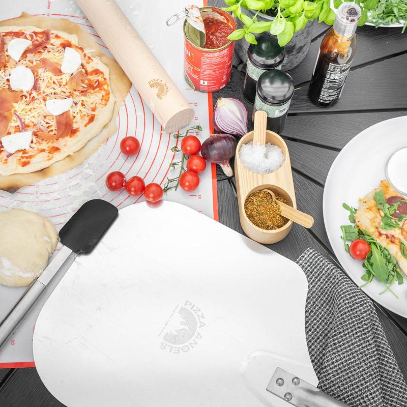 Pizza Angels krydderoppbevaring i tre