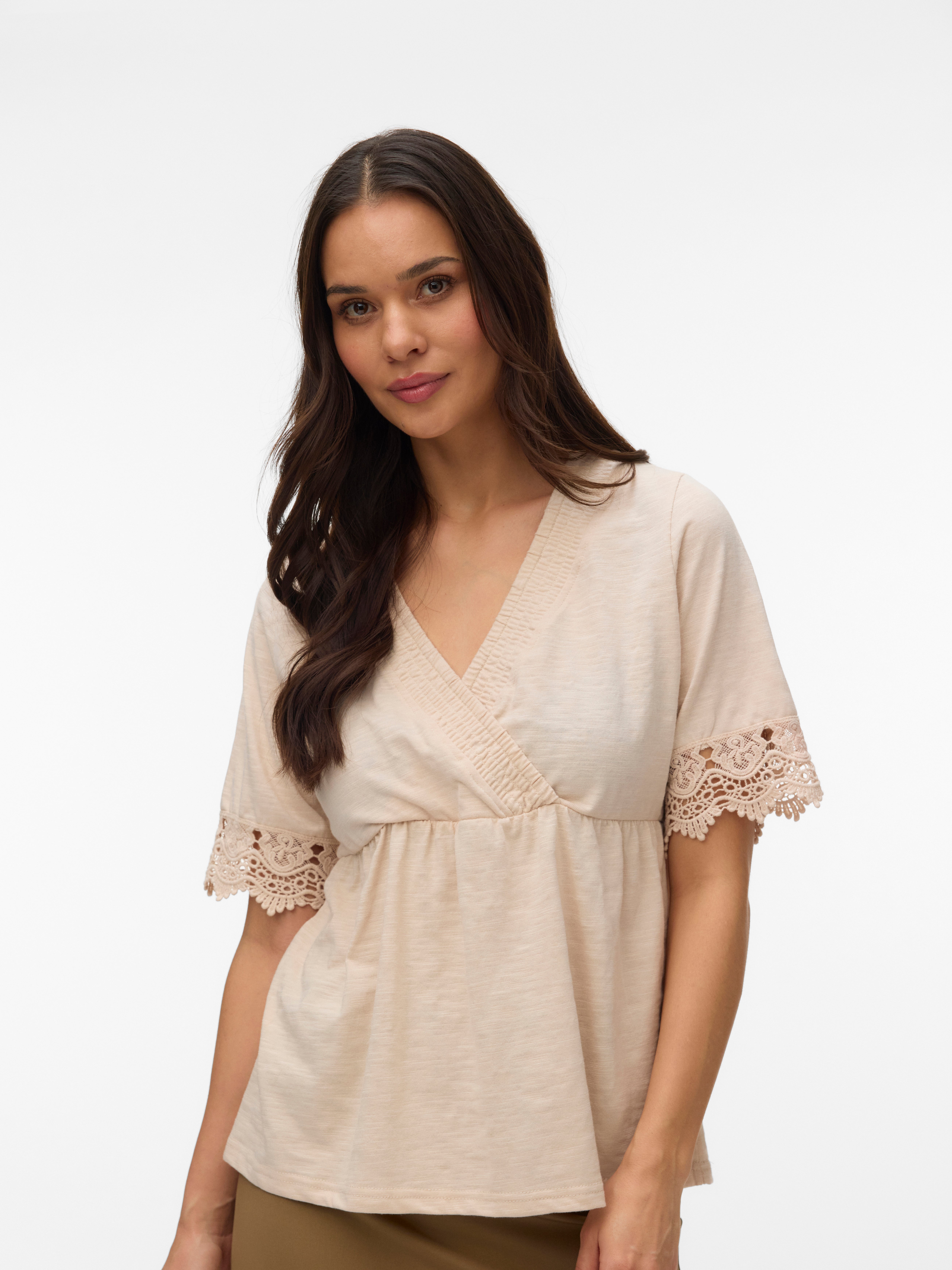 VERO MODA® Regular Fit V-Neck Top