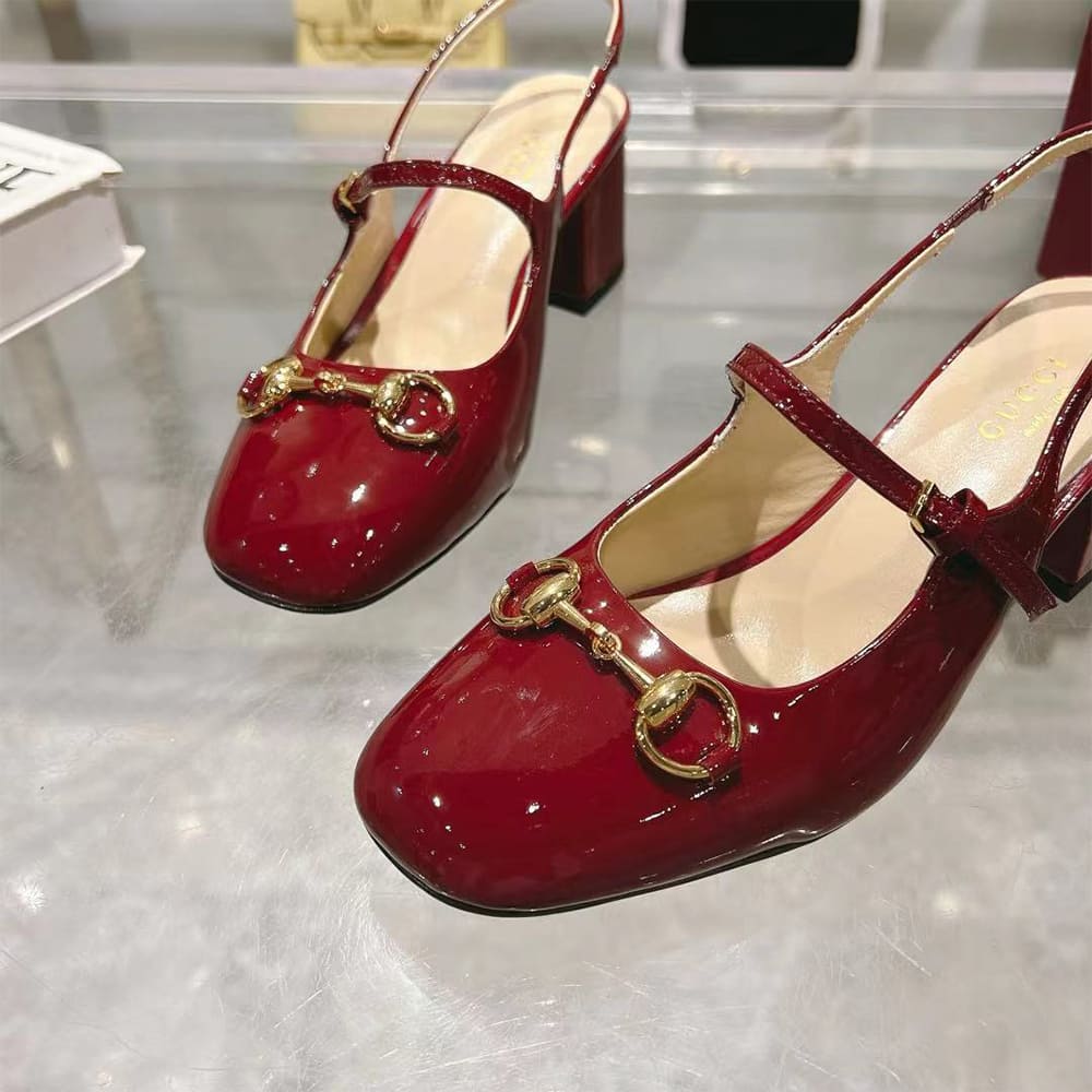 Gucci Women s Horsebit pump