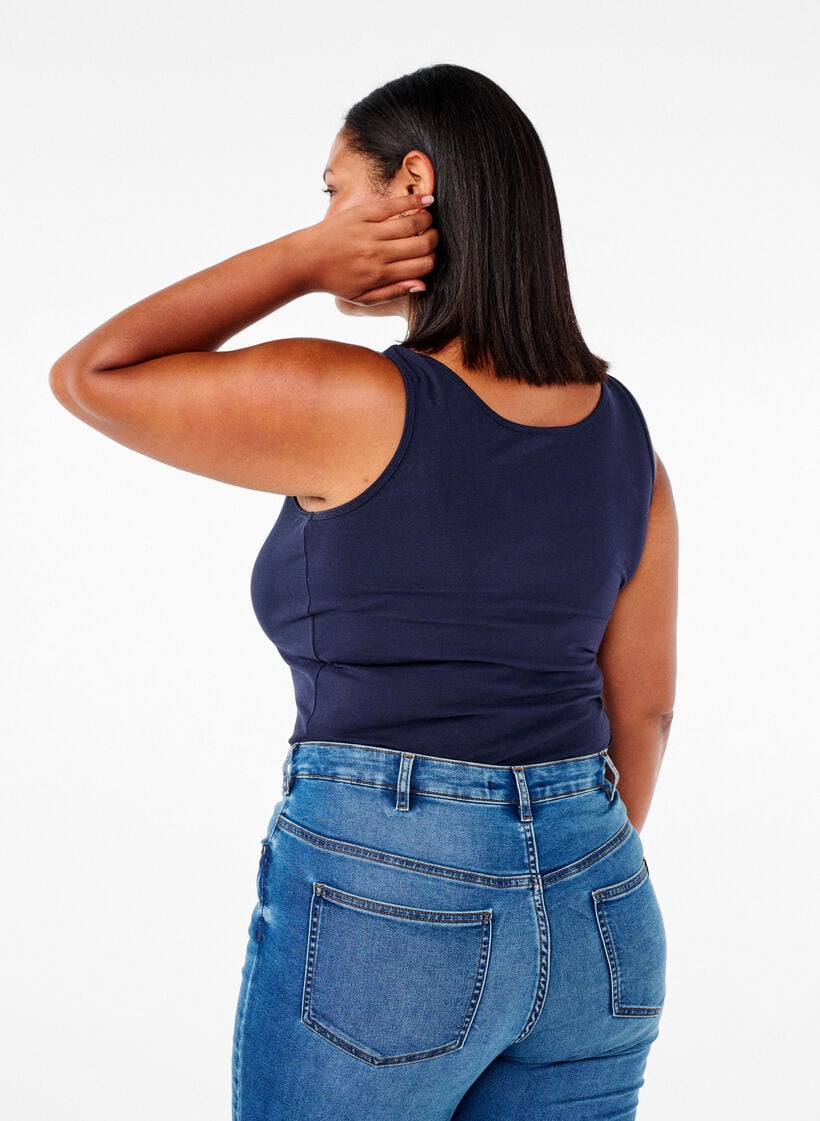 Zizzi Solid color basic top in cotton