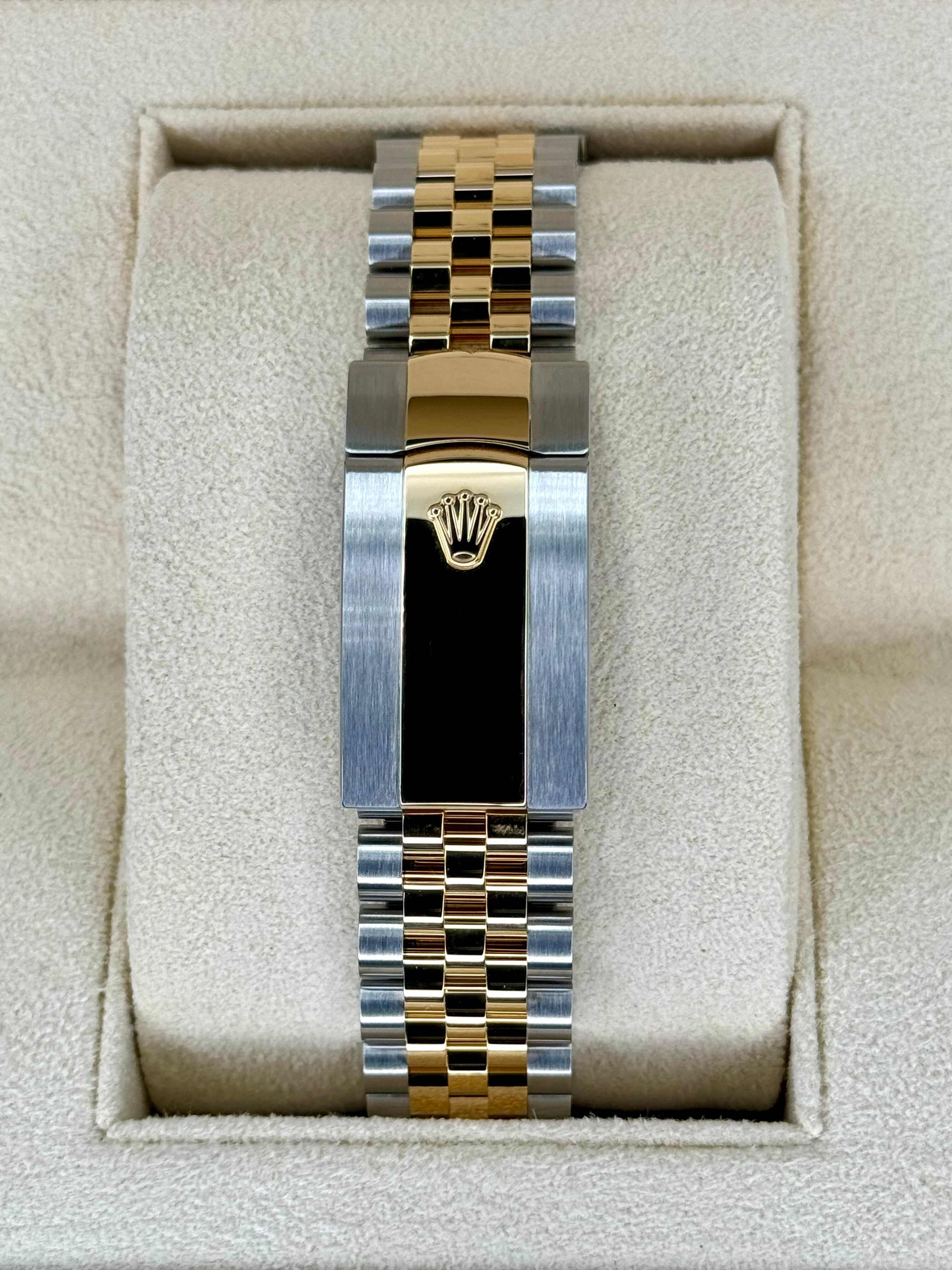 NEW 2024 ロレックスデイトジャスト41ミリメートル126333ツートーンジュビリーホワイトダイヤルRolex