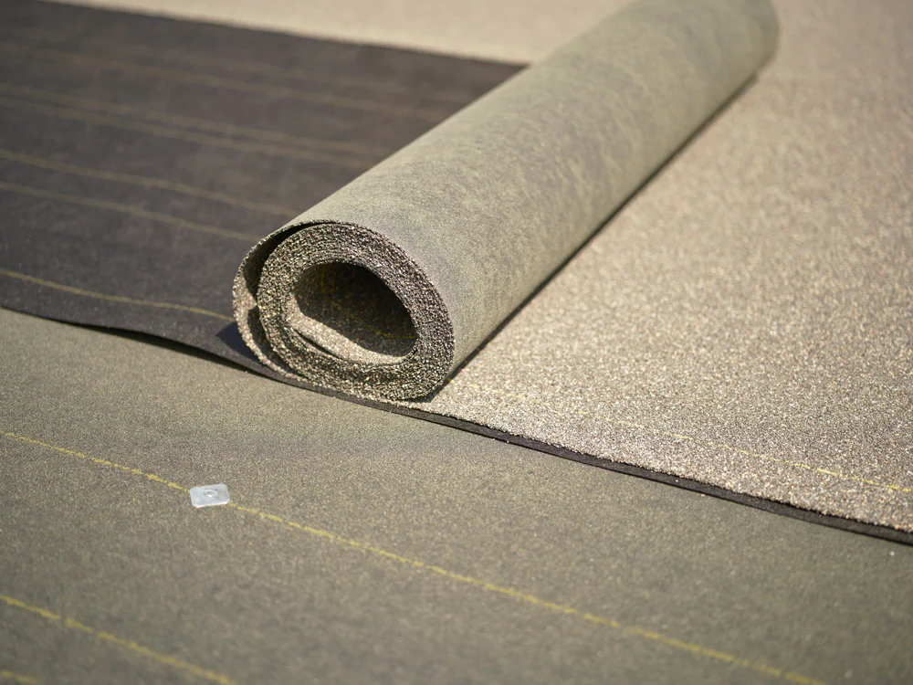 Malarkey 350 Premium SBS Modified Bitumen Cap Sheet Roll, Weatherwood, 39-3/8 in. x 33 ft (1 Square/108.3 sq ft)
