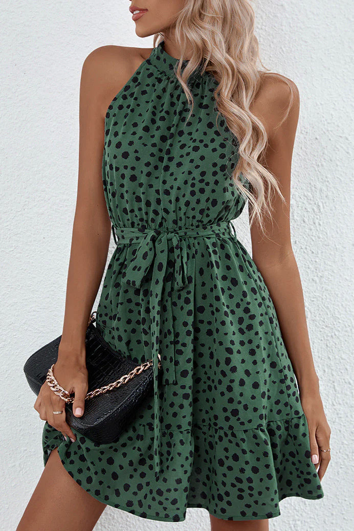 Robe courte fleurie à col roulé et licou