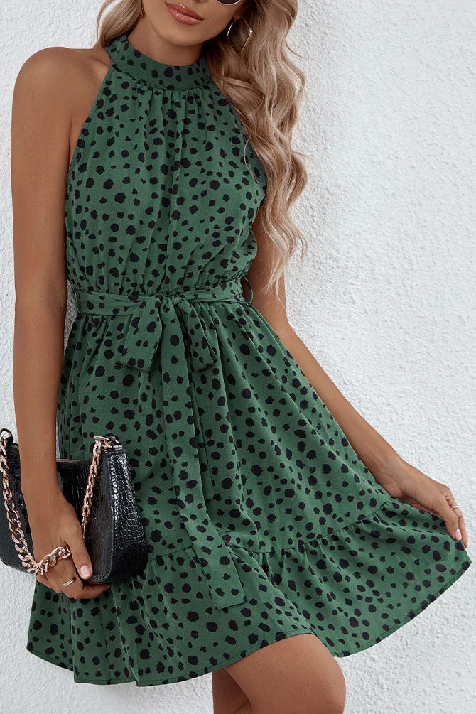 Robe courte fleurie à col roulé et licou